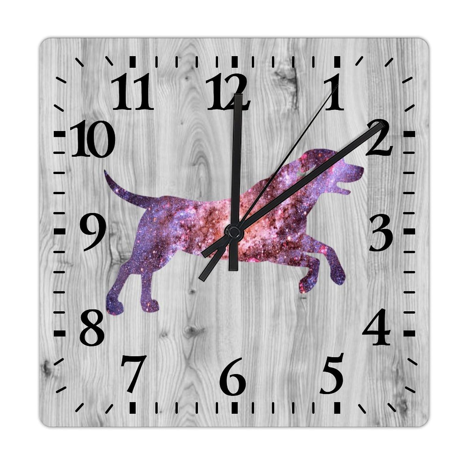 Horloge murale Labrador en bois 38x38 cm rustique et silencieuse à piles