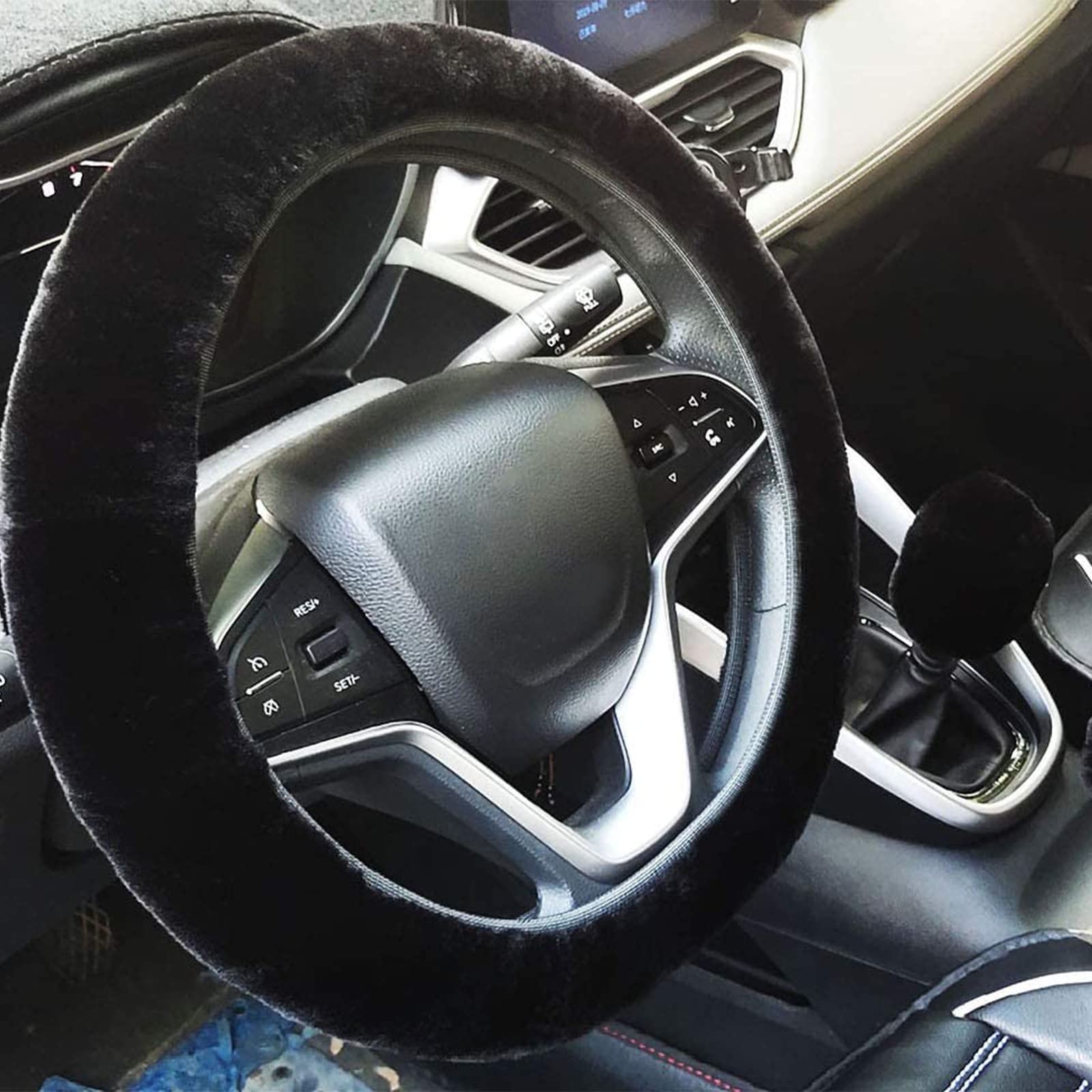 Coprivolante in peluche soffice per auto nuova moda invernale in caldo pile con manico antiscivolo guanti accessori per la decorazione dell'auto da donna  34