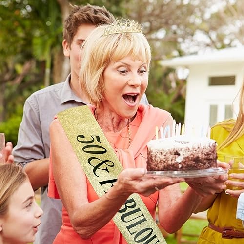 Miniatura 7 de Corona de cumpleaños número 50 + banda de cumpleaños de 50 años + pin de perlas doradas para cumpleaños 50, regalos de cumpleaños 50 para mujeres,