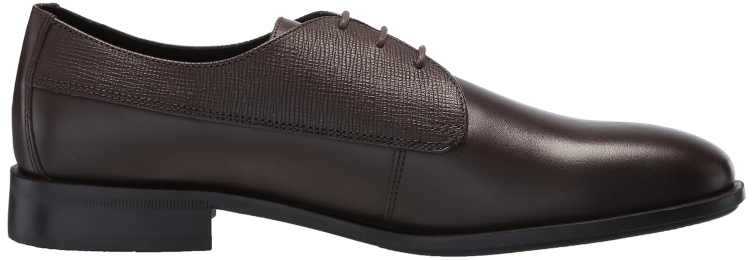 Oxford BOSS Sapato social Derby de couro misto com cadarço Colby masculino em promoção! Veja a oferta e mais achadinhos de Sapatos 6 Hoje é o melhor dia para comprar Oxford BOSS Sapato social Derby de couro misto com cadarço Colby masculino com aquele preço maroto! Promoção! Aproveite a oferta! 6