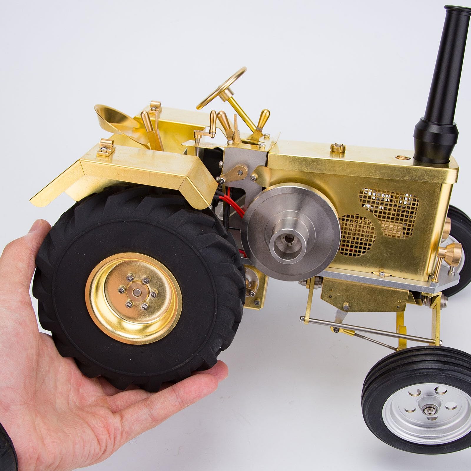 Mini tractor de motor de gasolina retro modelo 1.6CCHorizontal refrigeración por aire de un solo cilindro mecánico de ingeniería de vehículos agrícolas para adultos coleccionistas -T16