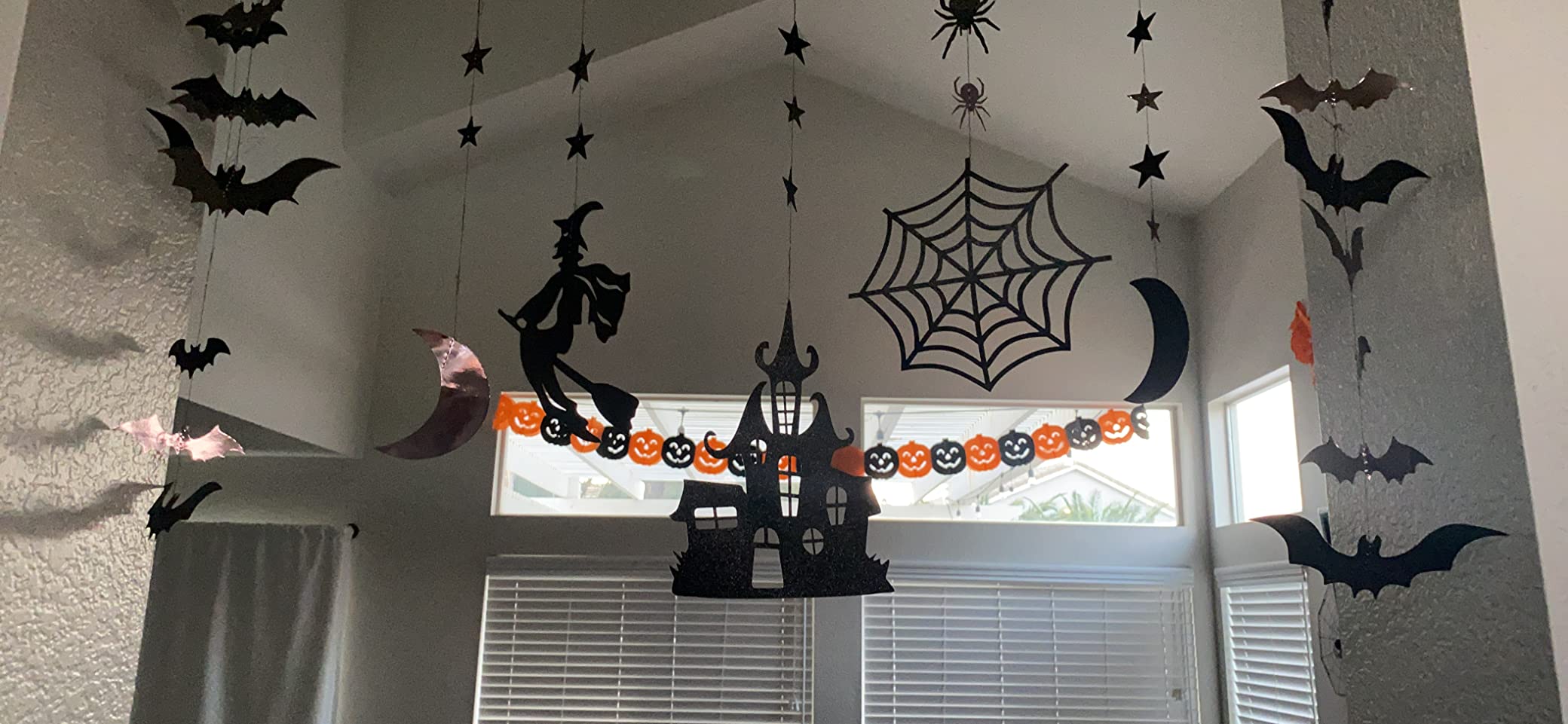 Photken Black Glitter It's In Bats I Love Halloween Banner - Hanging Paper Garland Bunting Banner Bloody Bat-Themed Decorations, Photo Backdrop For Wall Home Mantle Office Wall Spooky Party Supplies