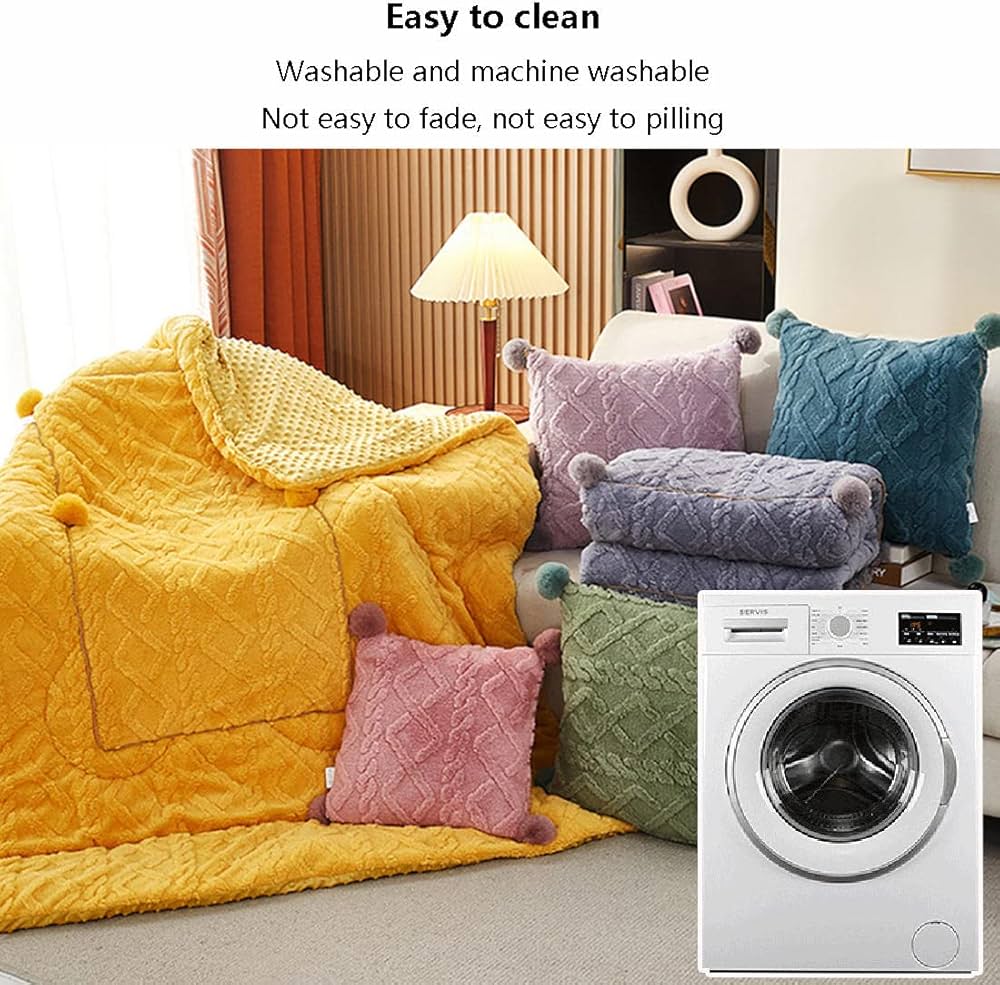 Pillow Blanket, Travel Pillow and Blanket Set, Pillow Blanket 2 in 1, Travel Pillow and Blanket Set for Airplanes, School, Camping, Sleepover, Day