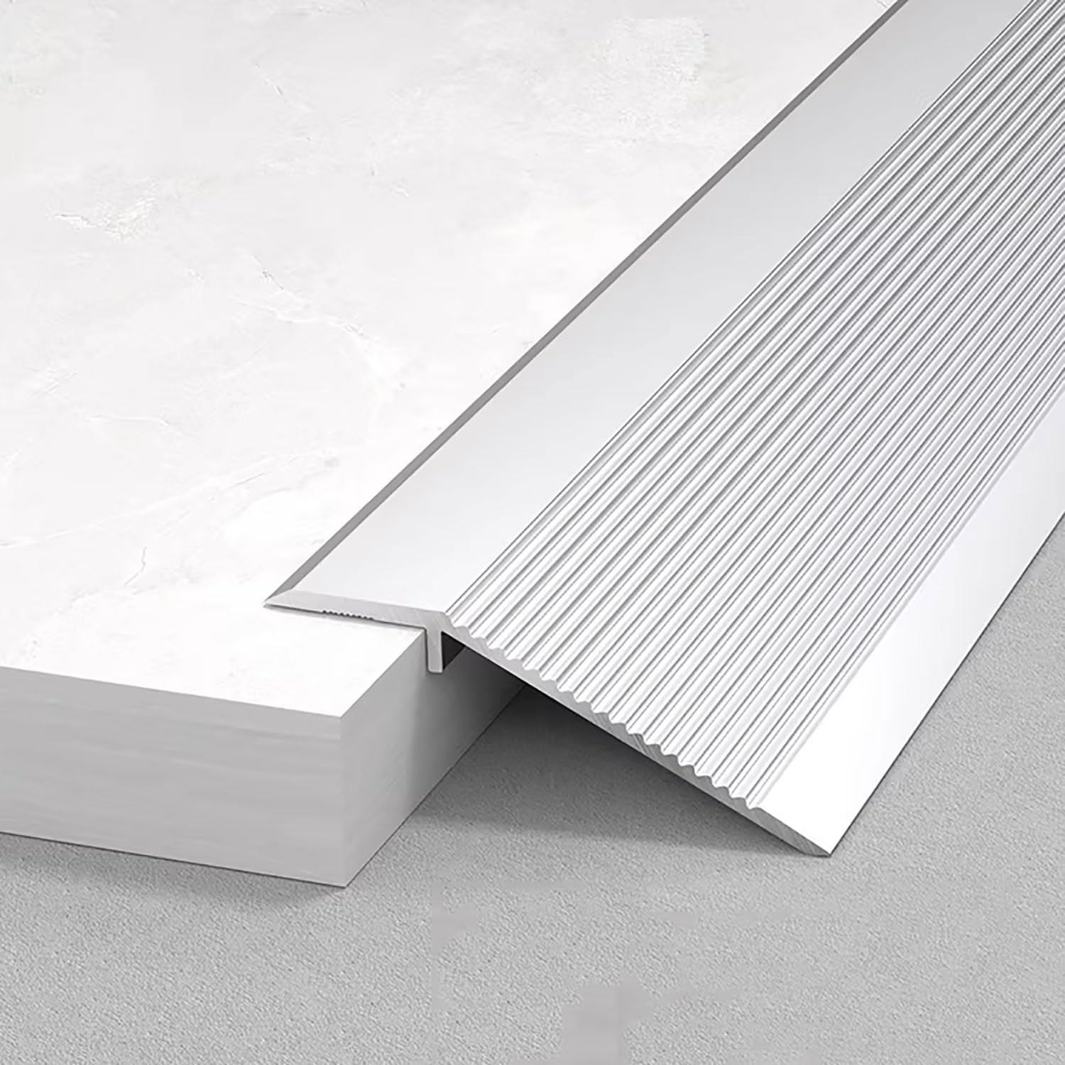 Aluminum T Molding Trim， Aluminum Floor Transition Strip for Laminate Tile Carpet 90-150cm(Silver,145cm/57in)