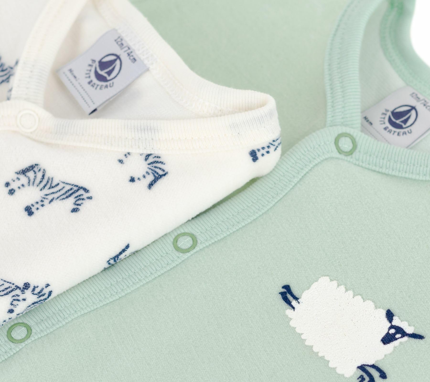 Petit Bateau Zestaw bawełnianych piżam dla niemowląt z nadrukiem