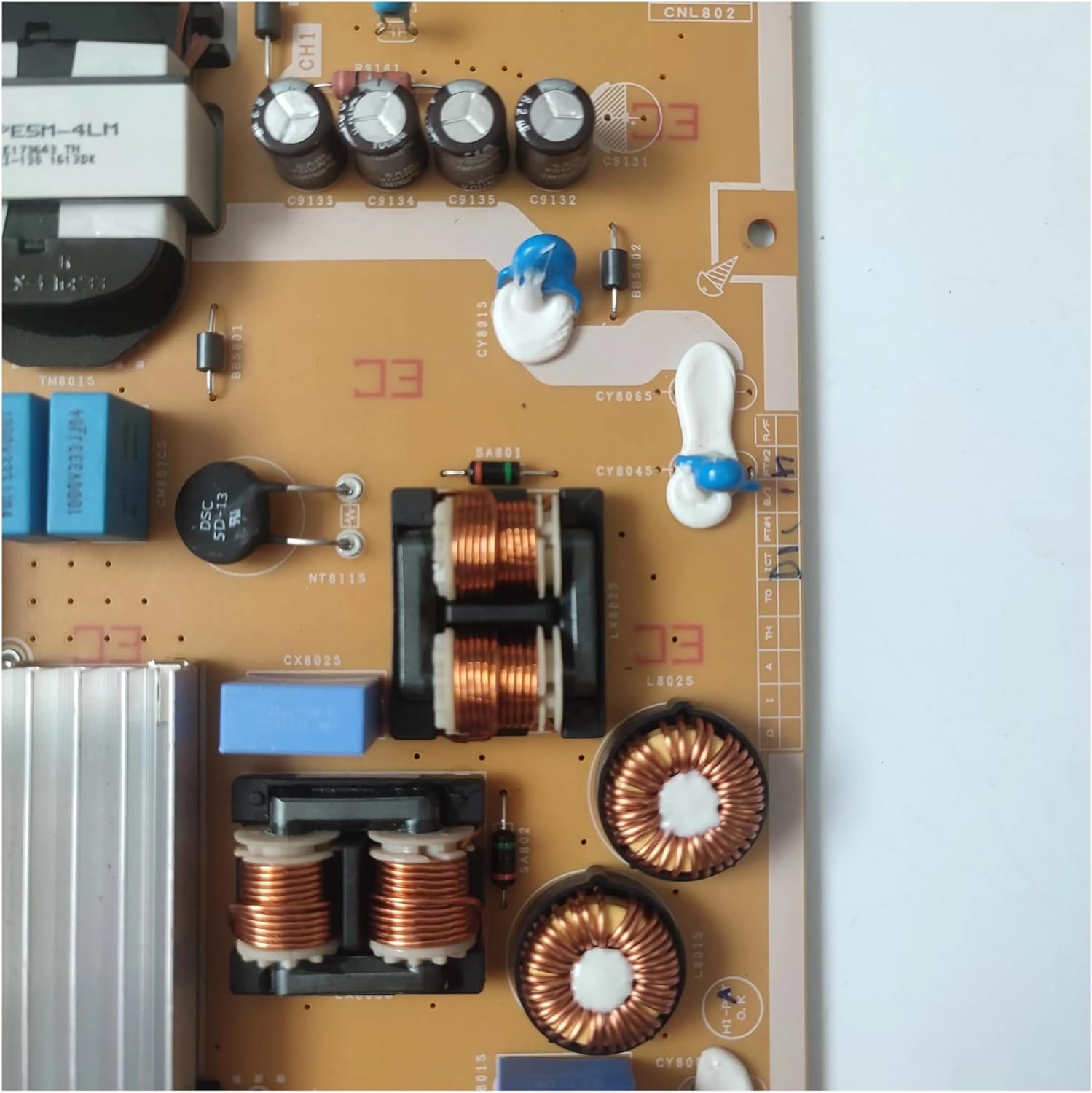 YTGWLKCO BN44-00755A Power Supply Board - Inductor and Capacitor Detail