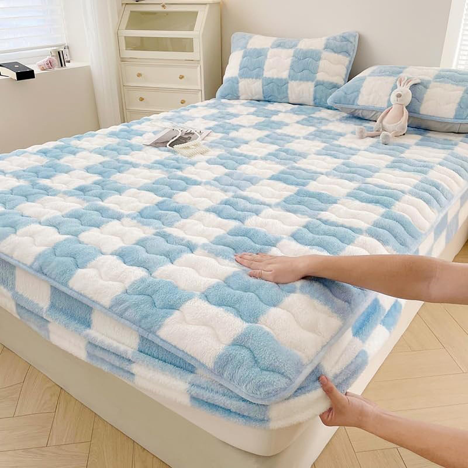 Milk Velvet Checkered Mattress Cover, Flannel Fitted Sheet,Ultra Soft Fluffy Non-Slip Protective Cover for Bed Mattress with Extra Deep Pocket,G,Twin: 90x200cm