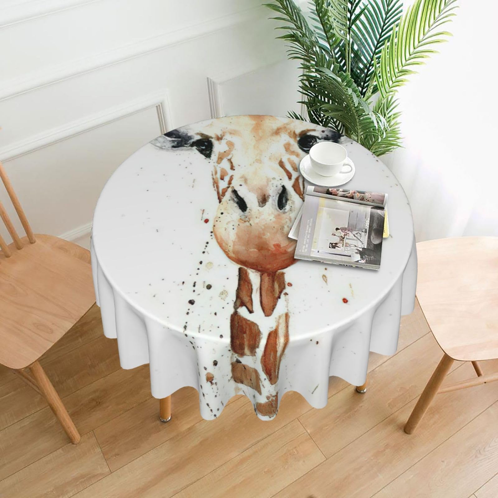 Uusnwaa Clever Giraffe Print Round Tablecloth 60 Inch, Stain Wrinkle Resistant Washable Polyester Table Cover For Kitchen Party