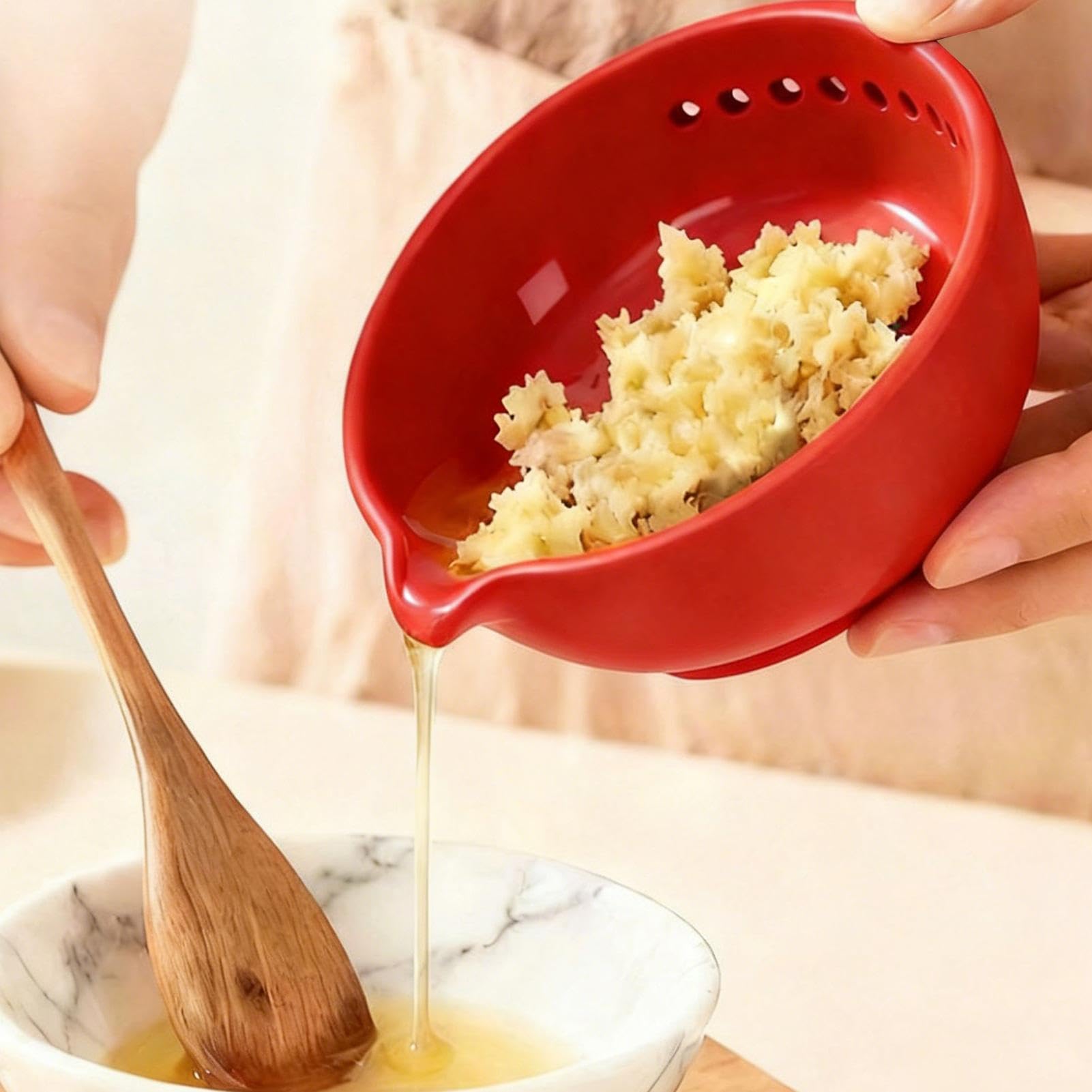 Mini Garlic Grater Bowl - Culinary Dish for Crushing Spices | Sturdy Porcelain with Raised, Non Slip Base, Compact Design for Garlic, Ginger Aromatic 2.76x2.76 in