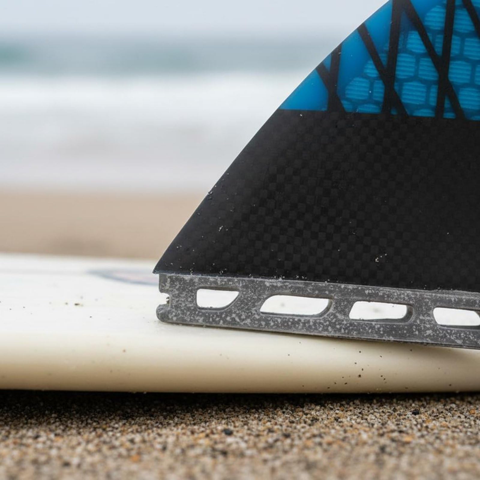 Quilla de Surf Triangular Quilla Trasera Estabilizador Construcción Ligera de Fibra de Vidrio y Carbono para Sujeción en Adecuada para Práctica en Playa Surf Diario