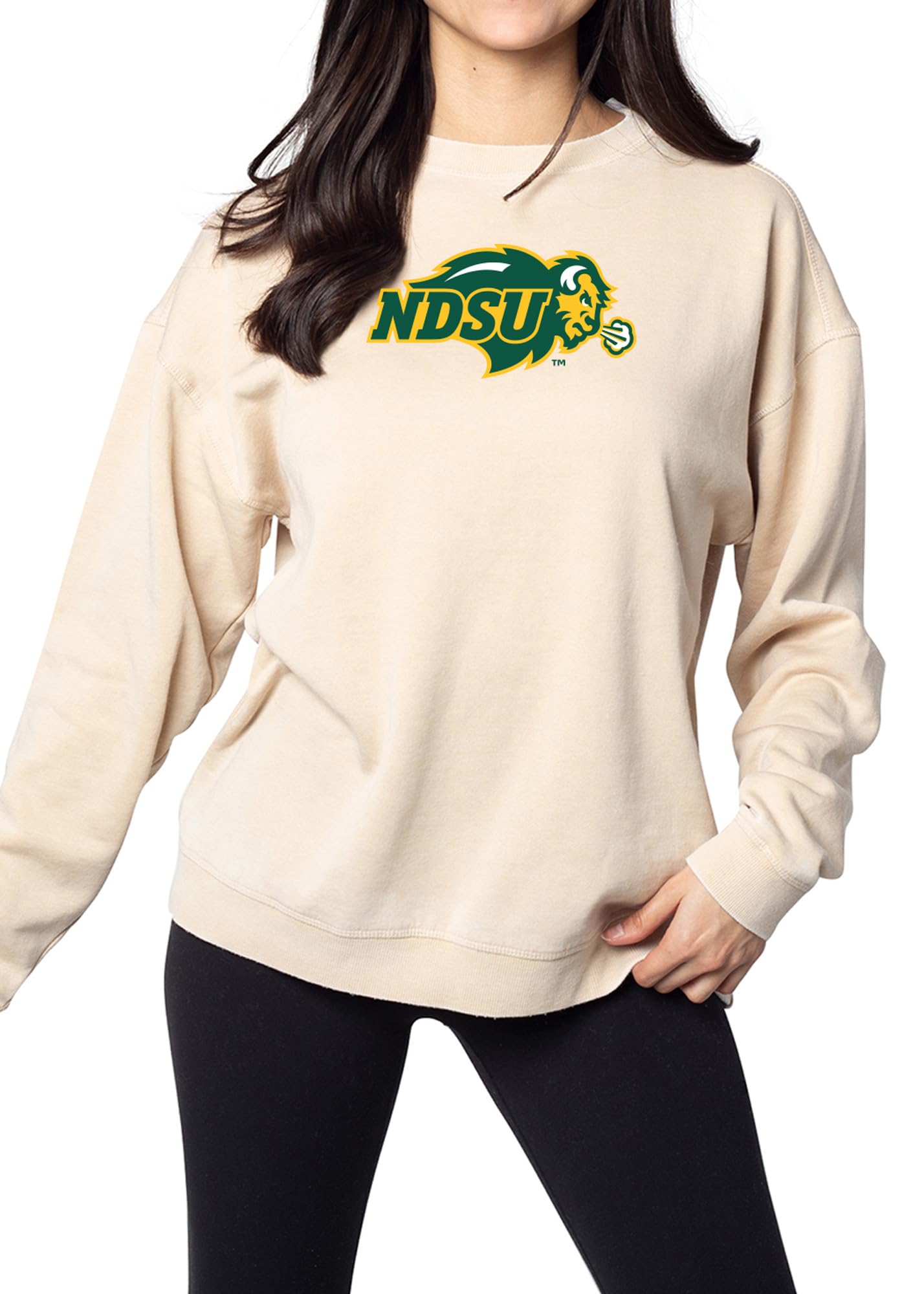 Sudadera Chicka-D Campus Crew para mujer que buscan comodidad en color marrón 6