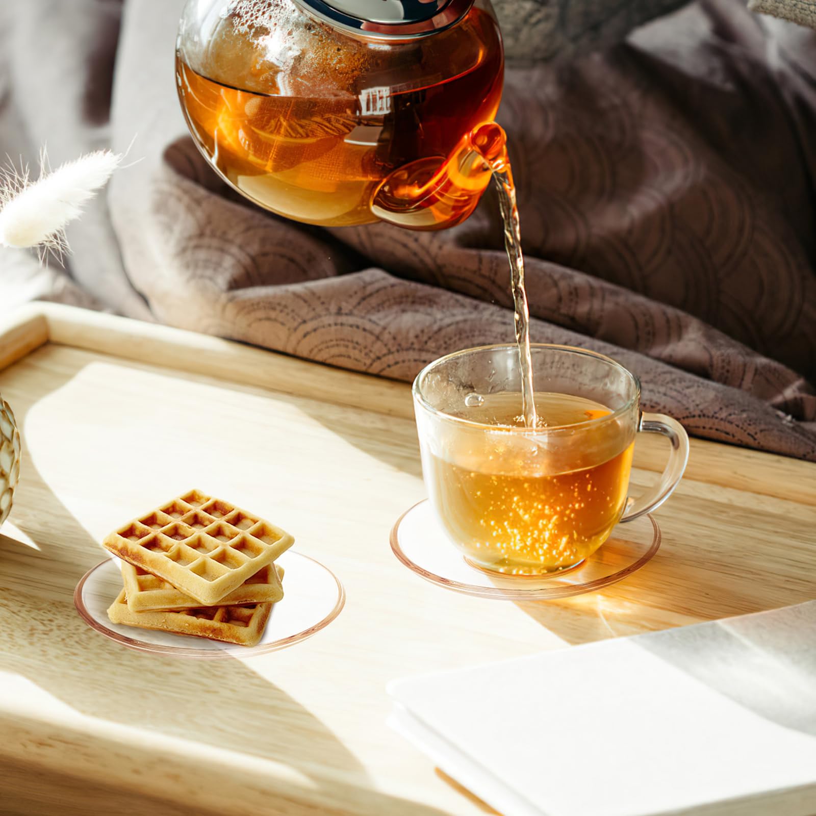 Uonlytech Set 8 Piattini da tè e caffè in Vetro Trasparente 9x9 Cm, Piccoli Piatti Piani Antiscivolo per Snack e Bustine tè, Sottobicchieri Decorativi per Casa e Tavola
