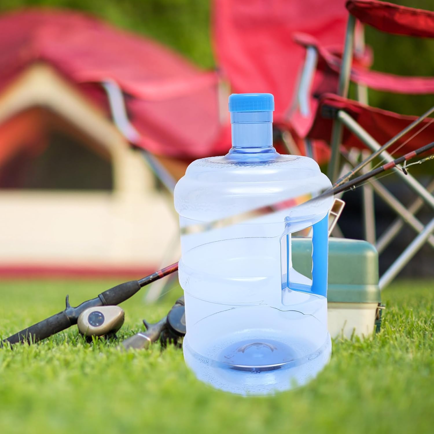 Wakauto Round Plastic Water Bottle with Handle,2 Gallon Portable Water Jugs Large Capacity Water Container with Cap Easy Grip Carry Handle For Outdoor Sports Camping