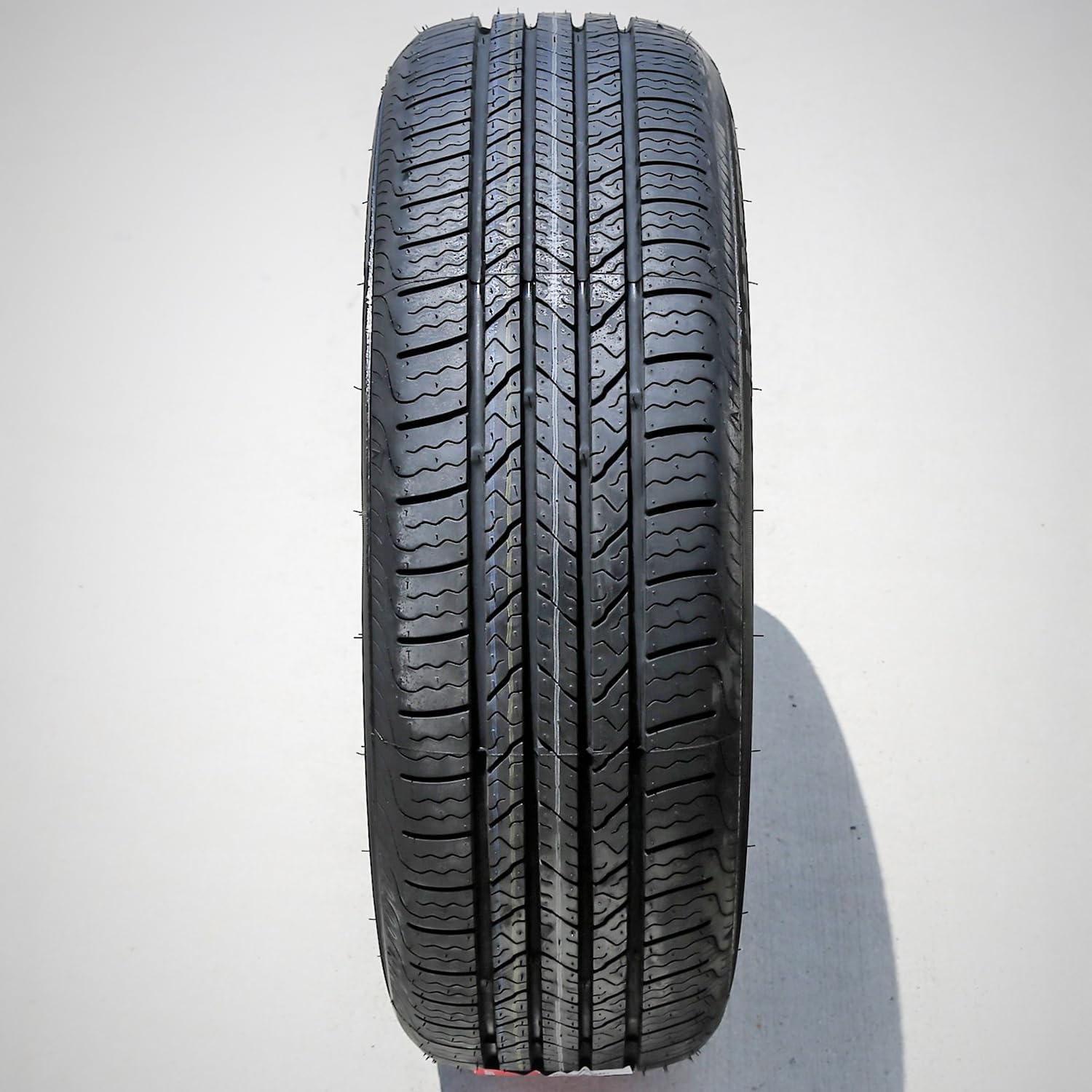 GT Radial MAXTOUR ALL SEASON Radial Tire 215/65R15 96T