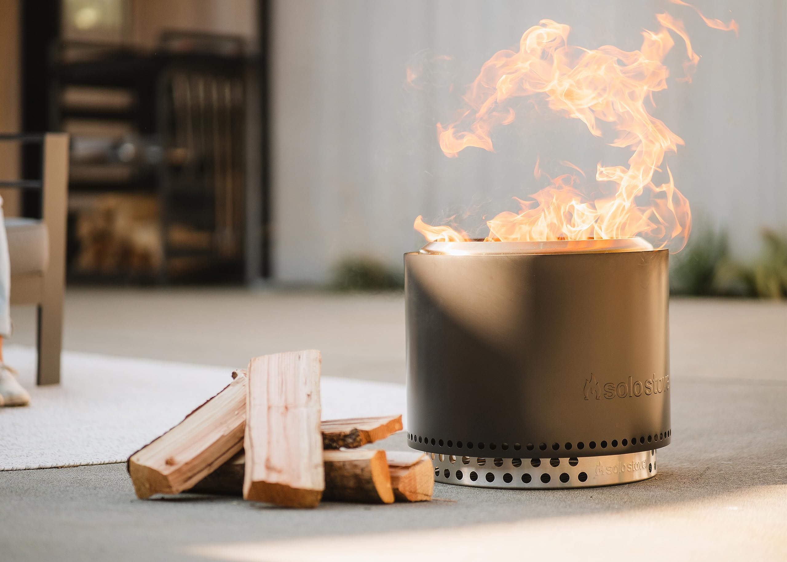 Solo Stove Brasero Bonfire et Support 2.0 | Brasero Portable de sans émission de fumée, Combustion Naturelle du Bois, avec bac à Cendres Amovible, Acier Inoxydable, 49,5 x 44,5 cm, 11,4kg, Gris