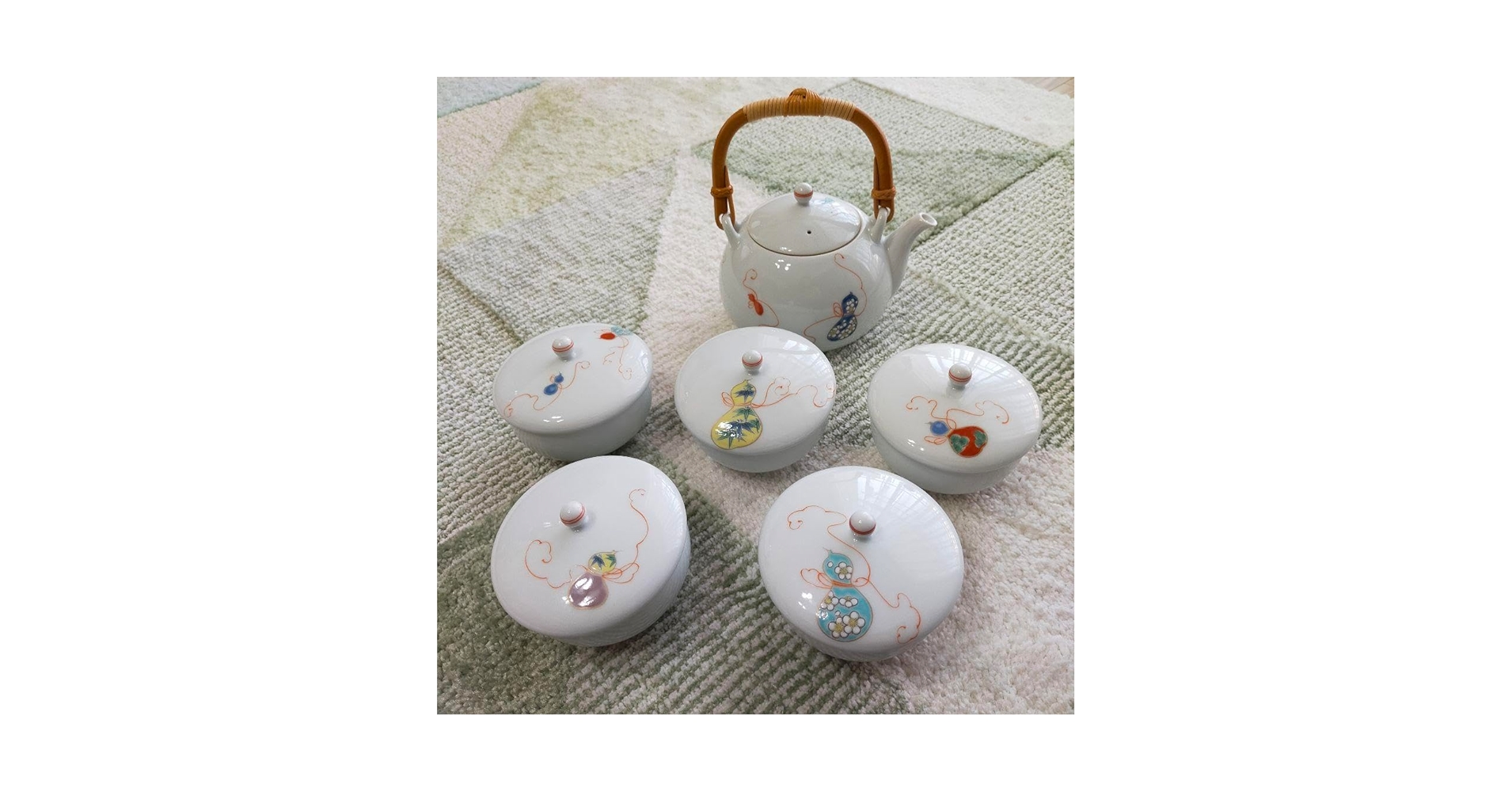 深川製磁　花ひょうたん　急須・蓋つき湯呑5客セット Amazon.co.jp: 深川製磁 花ひょうたん 茶器揃 急須 蓋付湯呑 5客