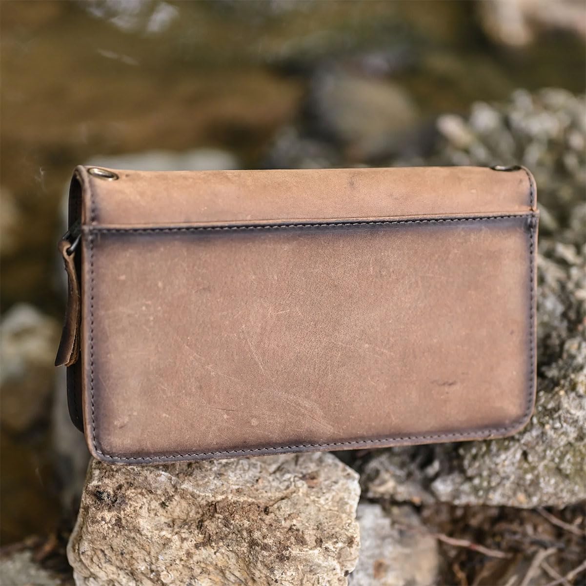 STS Ranchwear Womens Baroness Evie Distressed Brown Leather Clutch Bag