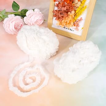 2 x 50g White Faux Fur Yarn Hand Knitting Yarn Plush Yarn Crochet Yarn Wool for Crocheting Hand Knitting Yarn Cotton Yarn for Crochet and Crafts Easy Care High-Quality Quick Knitting Yarn