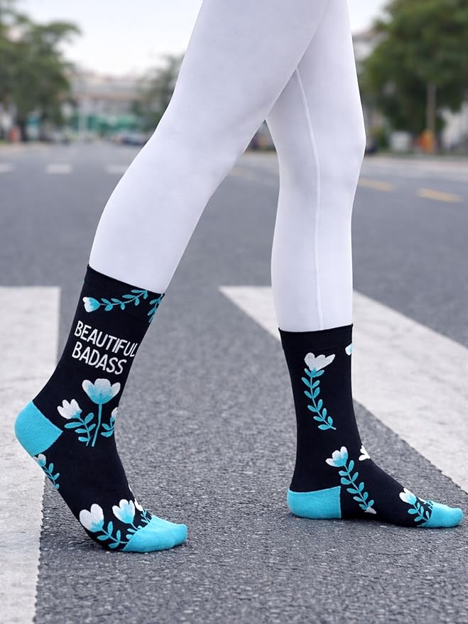 Medias divertidas para mujer con afirmaciones positivas miniatura 3