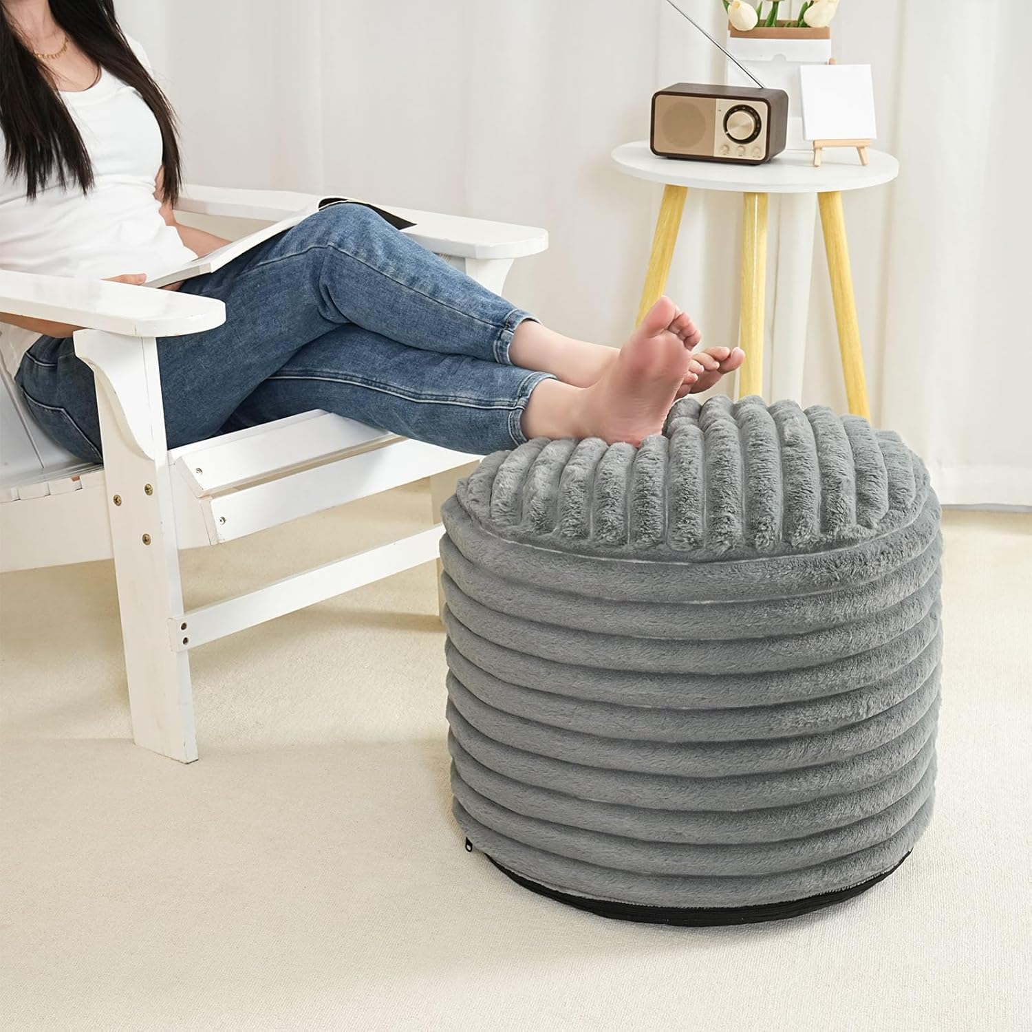 Pouf Ottoman Stuffed Round for Foot Rest, Faux Fur Poufs with Foam Chunk Filling, Storage Ottoman Pouf Foot Stool Cushion, 20 X 15 Inch Floor Chair for Living Room Bedroom Home Decor, Light Gray
