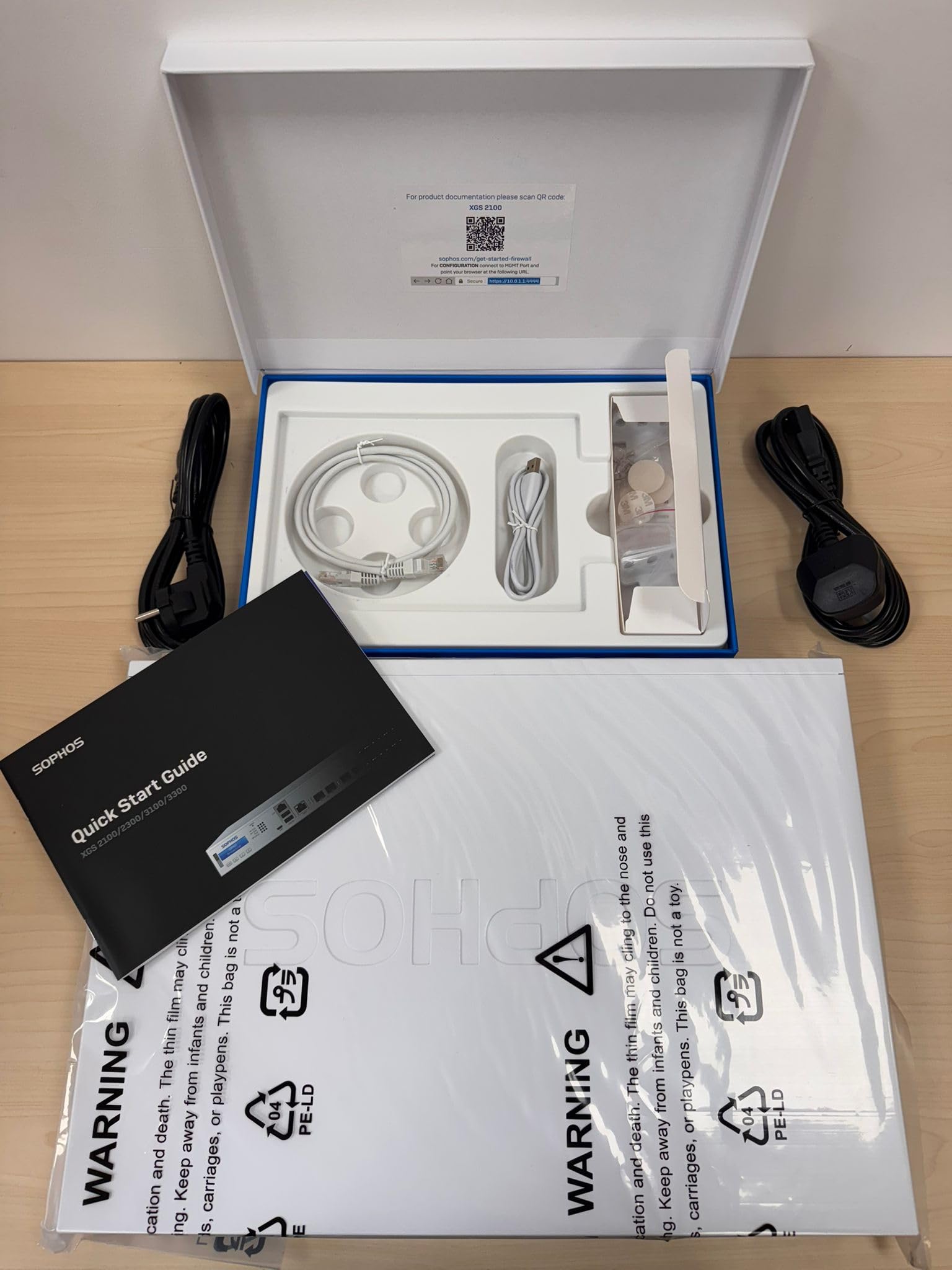 Sophos XGS 2100 con protezione standard 1 anno