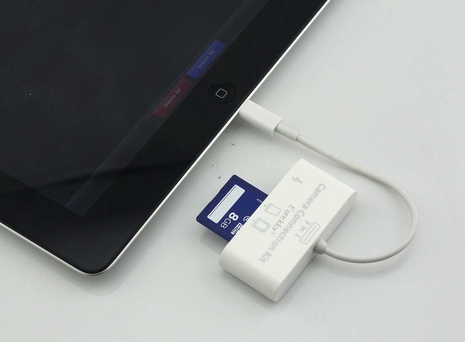 NEW Updated Model Eurekka® 3 in 1 Card Reader Adapter Cable Camera Connection Kit, 3 Port Card Reader for Apple Ipad 4 and up and Ipad Mini Works Great with iOS8 (Does NOT Work for Videos)