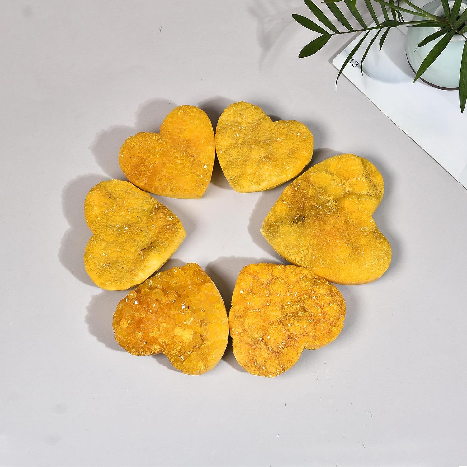 JIC Gem Heart Crystal Cluster Yellow Titanium Coated Mineral Geode Heart Shaped Healing Crystals Druzy and Rock Stones Decor Reiki Energy Gemstones 3.54-3.93 inch
