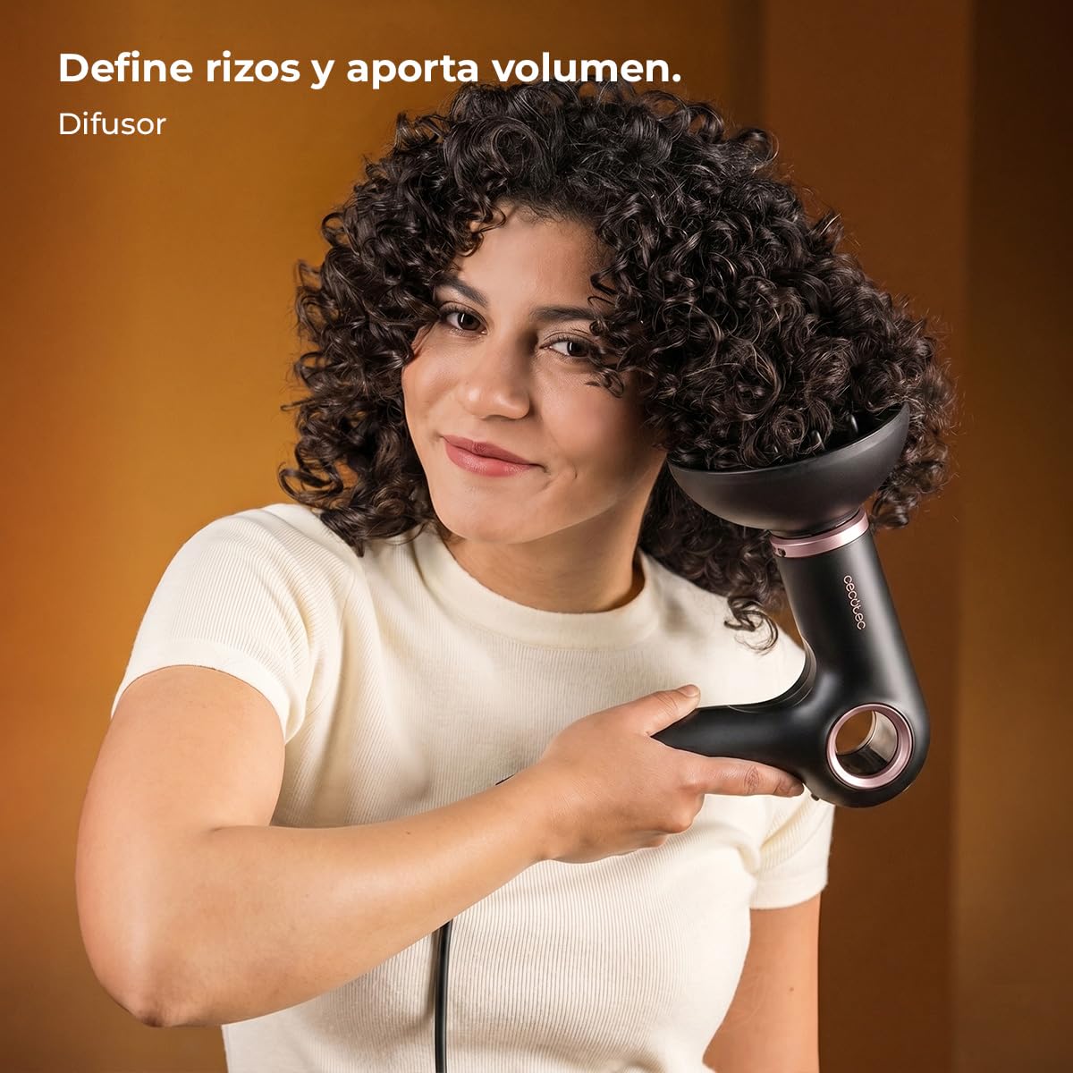 Cecotec Secador de Pelo Iones - 6 Accesorios - DryGlam Waves 6in1 Sensor Black. 1400W, 110000rpm, Tecnología de Sensor de Distancia, Triple Protección Calor, Memoria, 3 Velocidades y 5 Temperaturas