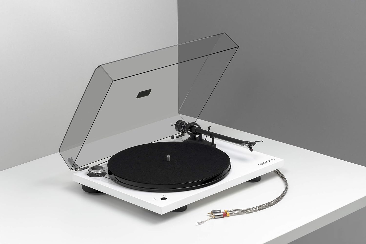 Pro-Ject Essential III Recordmaster Turntable with dust cover