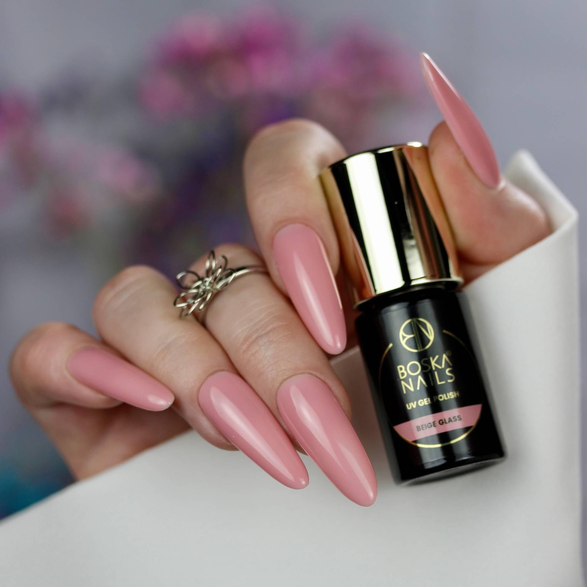 Boska Nails Kolekcja Natural Look hybrydowe lakiery do paznokci, zestaw 6 sztuk, półprzezroczyste w kolorze różowym i beżowym, do UV i LED, po 6 ml