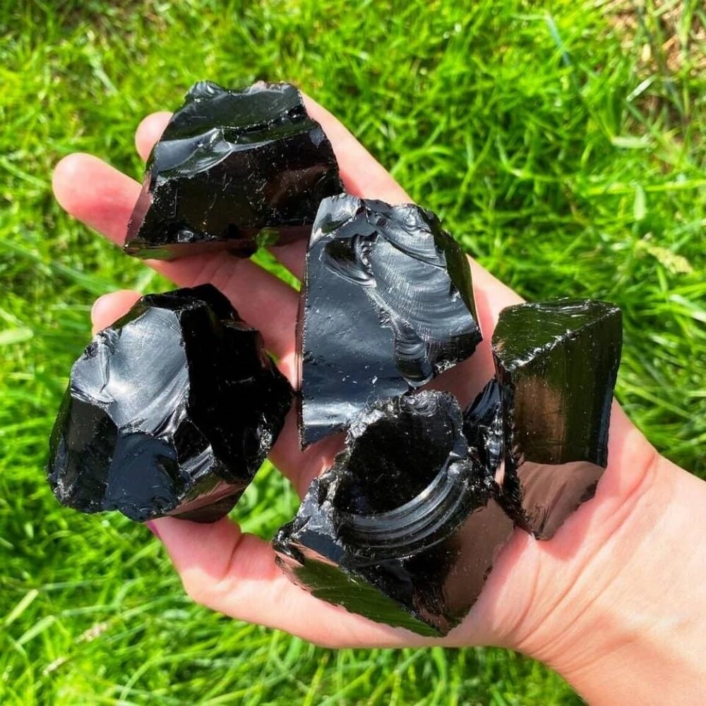 MDBJTCYZN Beautiful Irregular Rough Black Obsidian Shape Crystal Stone Rock Decoration (Size : 10-30g)