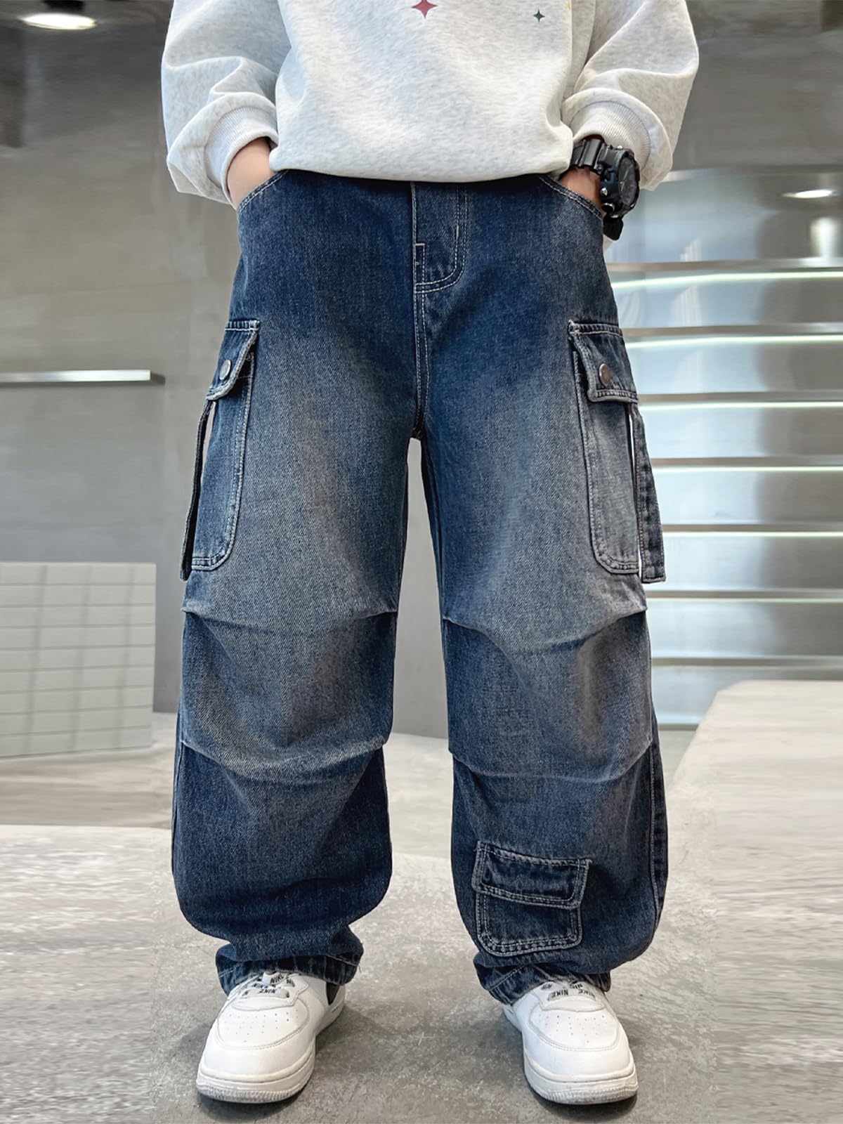 Rolanko Jeans Larges Garçons, Jogger Cargo en Denim à Jambe Évasée avec Multiples Poches, Pantalon à Taille Élastique pour Enfants