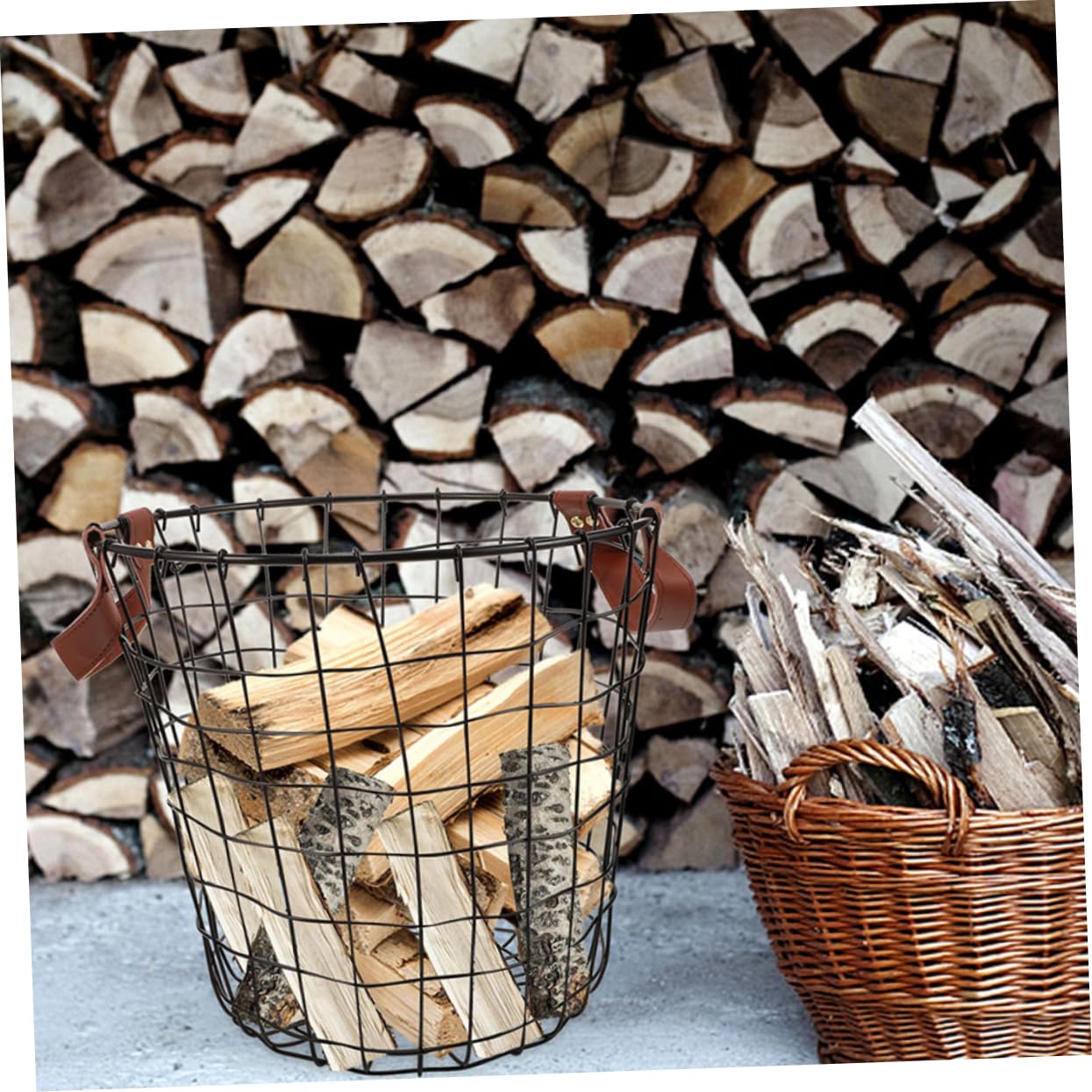 Kisangel Cesto Porta Legna Rotondo Design Rustico in Ferro con Manico, Capacità Grande, Resistente a Carichi Pesanti per Campeggio e Barbecue all'Aperto