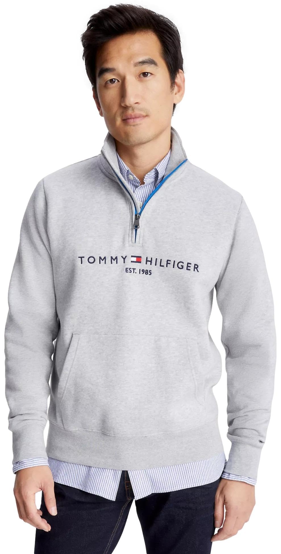 Tommy Hilfiger mens Adaptive Quarter Zip Sweatshirt With Extended Zipper Pull