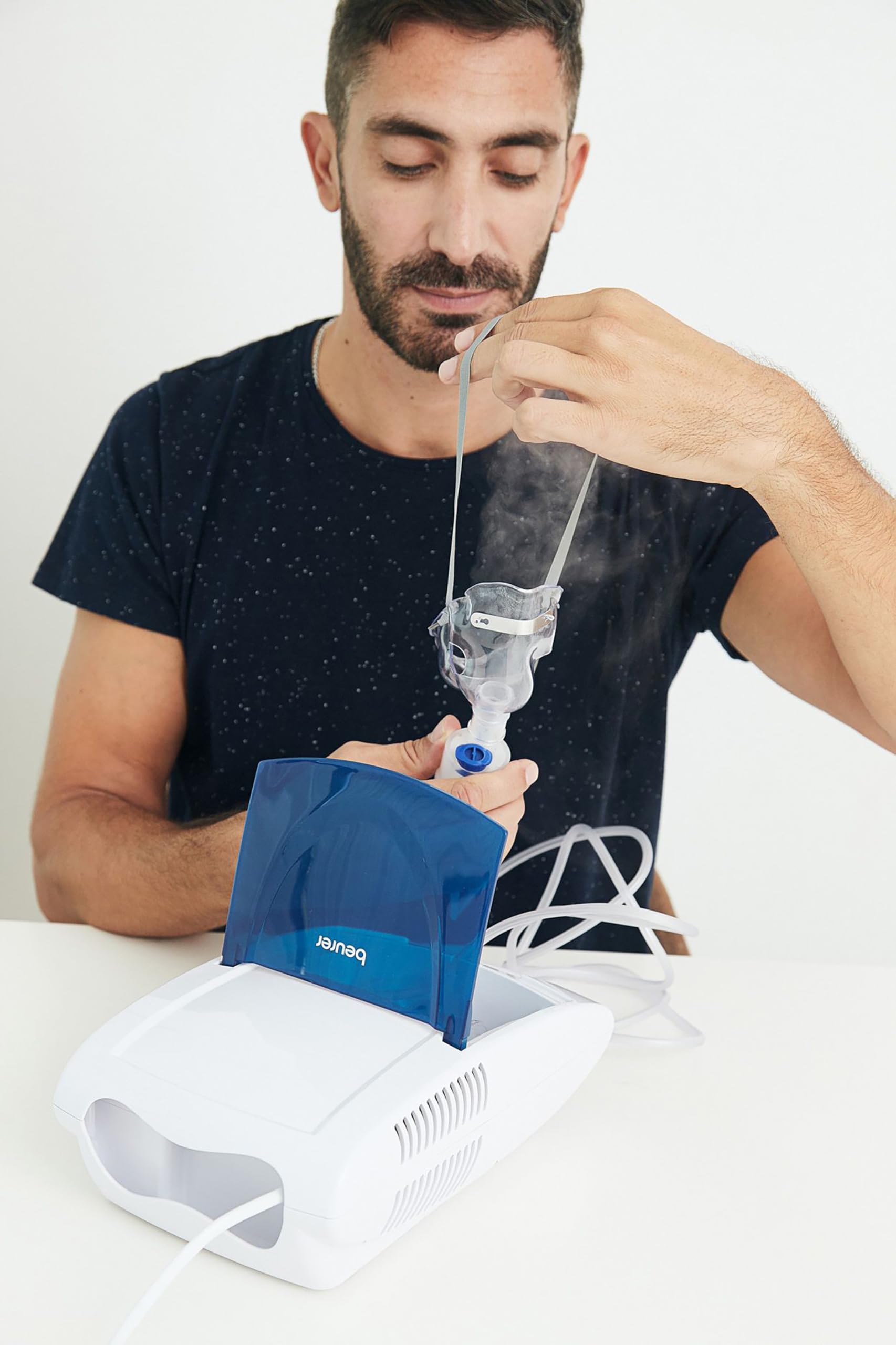 Beurer IH 21 Aerosol Ad Aria Compressa Con Accessori Completi, Nebulizzazione di Farmaci Liquidi per raffreddore, asma e malattie respiratorie, Capacità di nebulizzazione (> 0,20 ml/min)