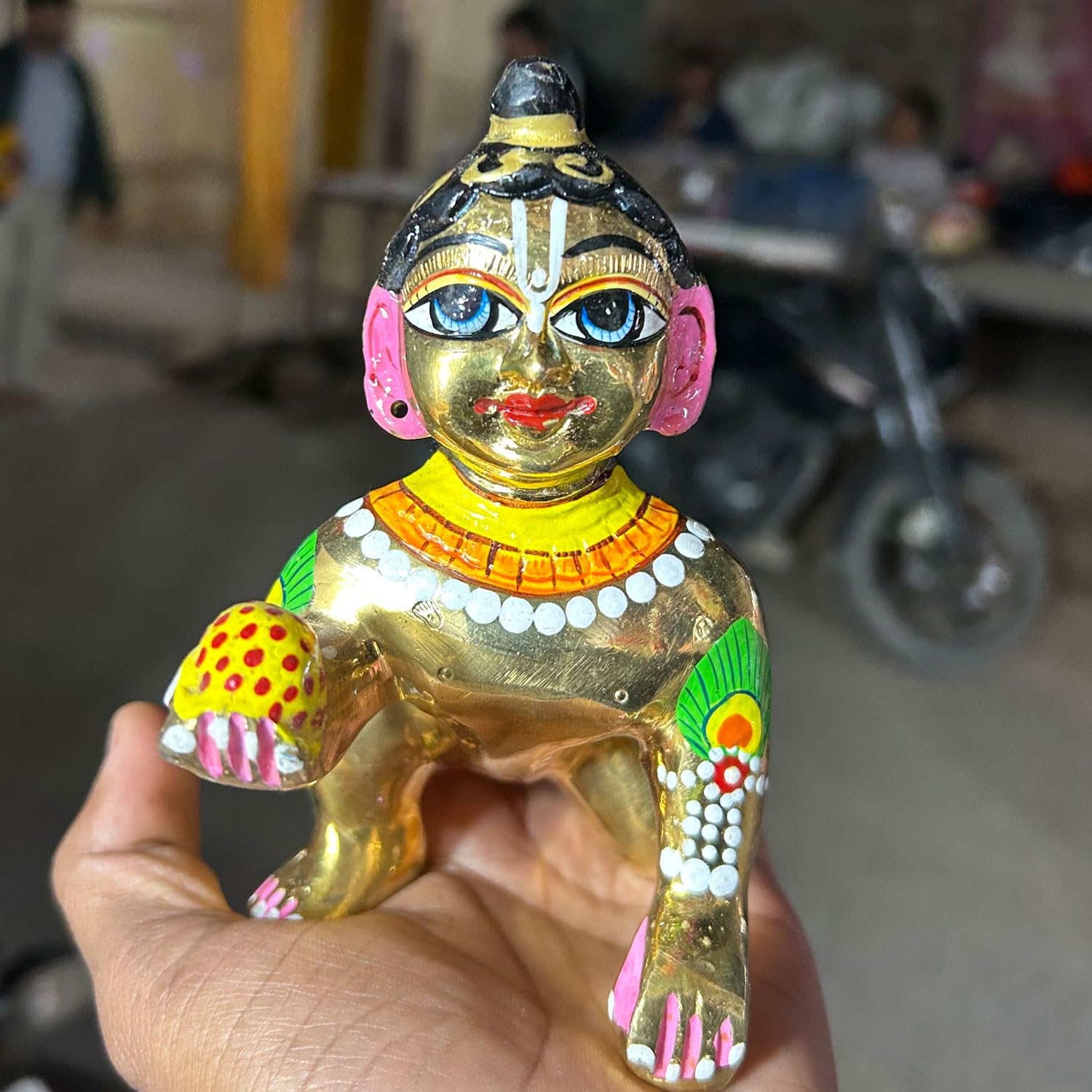 Braj Vrindavan Dham Laddu Gopal Brass Statue Murti, Shree Krishna Idol, Ashtdhatu Idol, 8 Inches, Gold and Brass Idol, Laddu Gopal