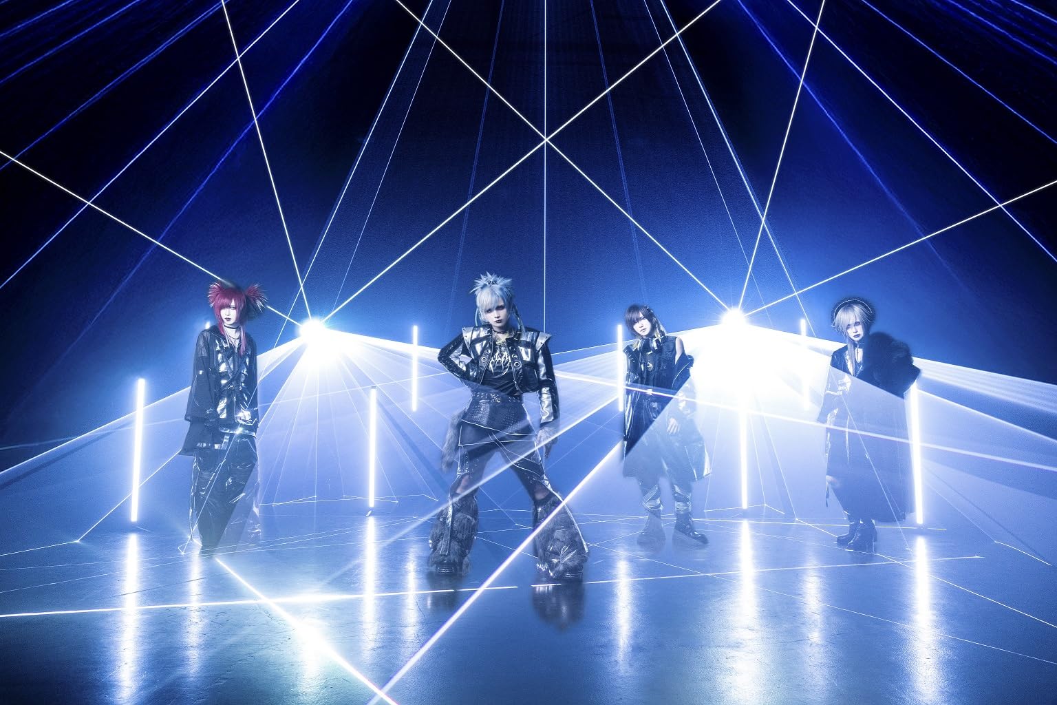 TRANSFORM [CD+DVD] [First Limited Edition / B type] Royz [CD 
