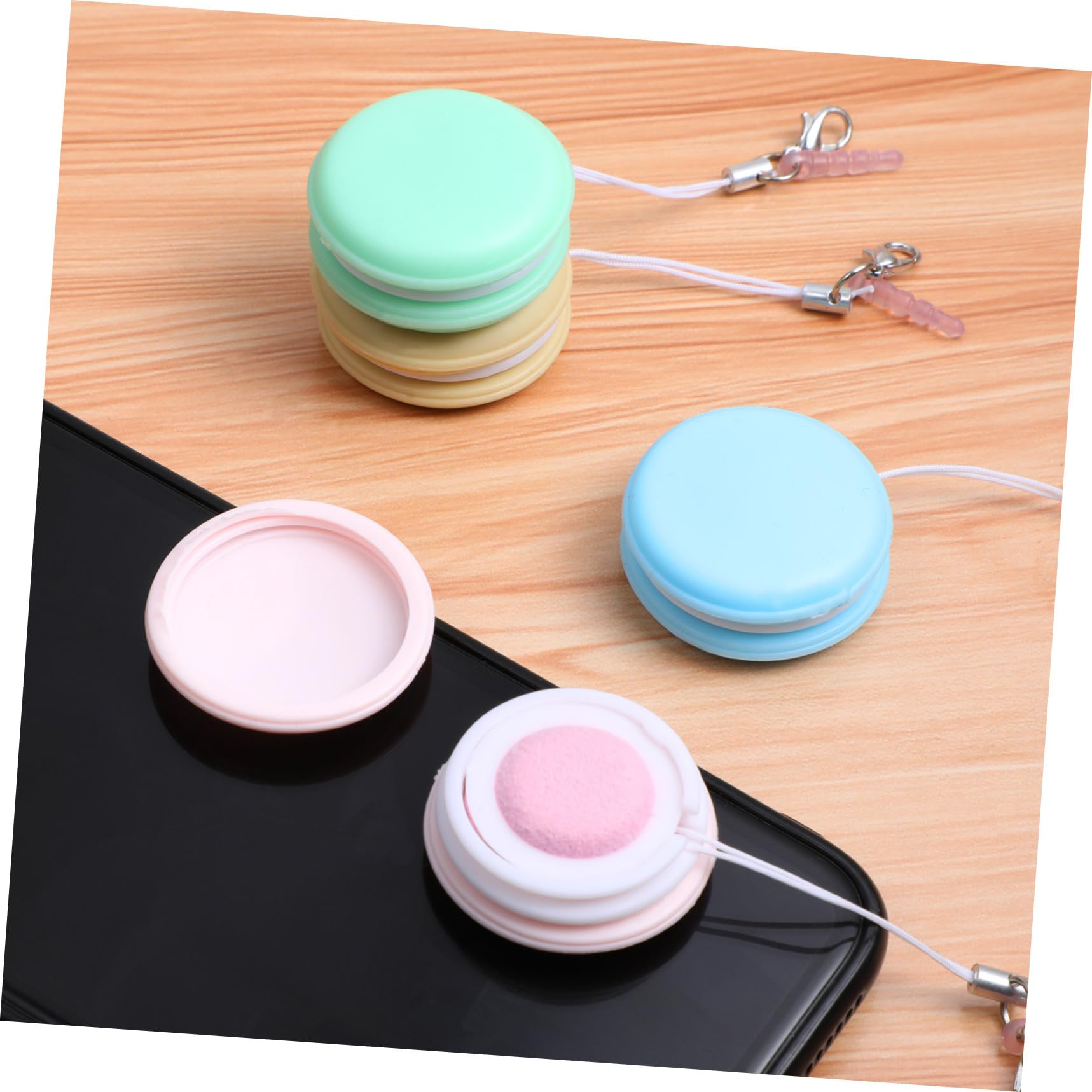 Kit Pulizia Schermo Telefono Macaron 4 Pz con Panno in Microfibra e Laccetto Regalo per Smartphone Tablet Laptop Obiettivi Occhiali