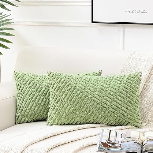 Fancy Homi Paquete de 2 fundas de almohada decorativas lumbares de color verde salvia de 12 x 20 pulgadas para sofá y cama, decoración rústica de