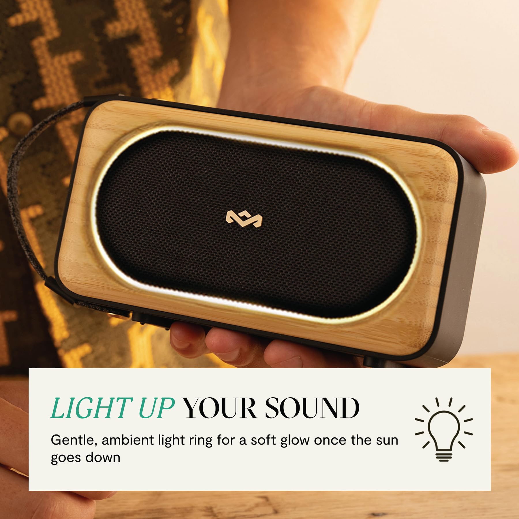 House of Marley Roots Solar Altoparlante Bluetooth Portatile - Nero | Piccolo per Viaggi & Outdoor, IP67 Impermeabile, 14 Ore di Autonomia, Altoparlanti Wireless per Telefono