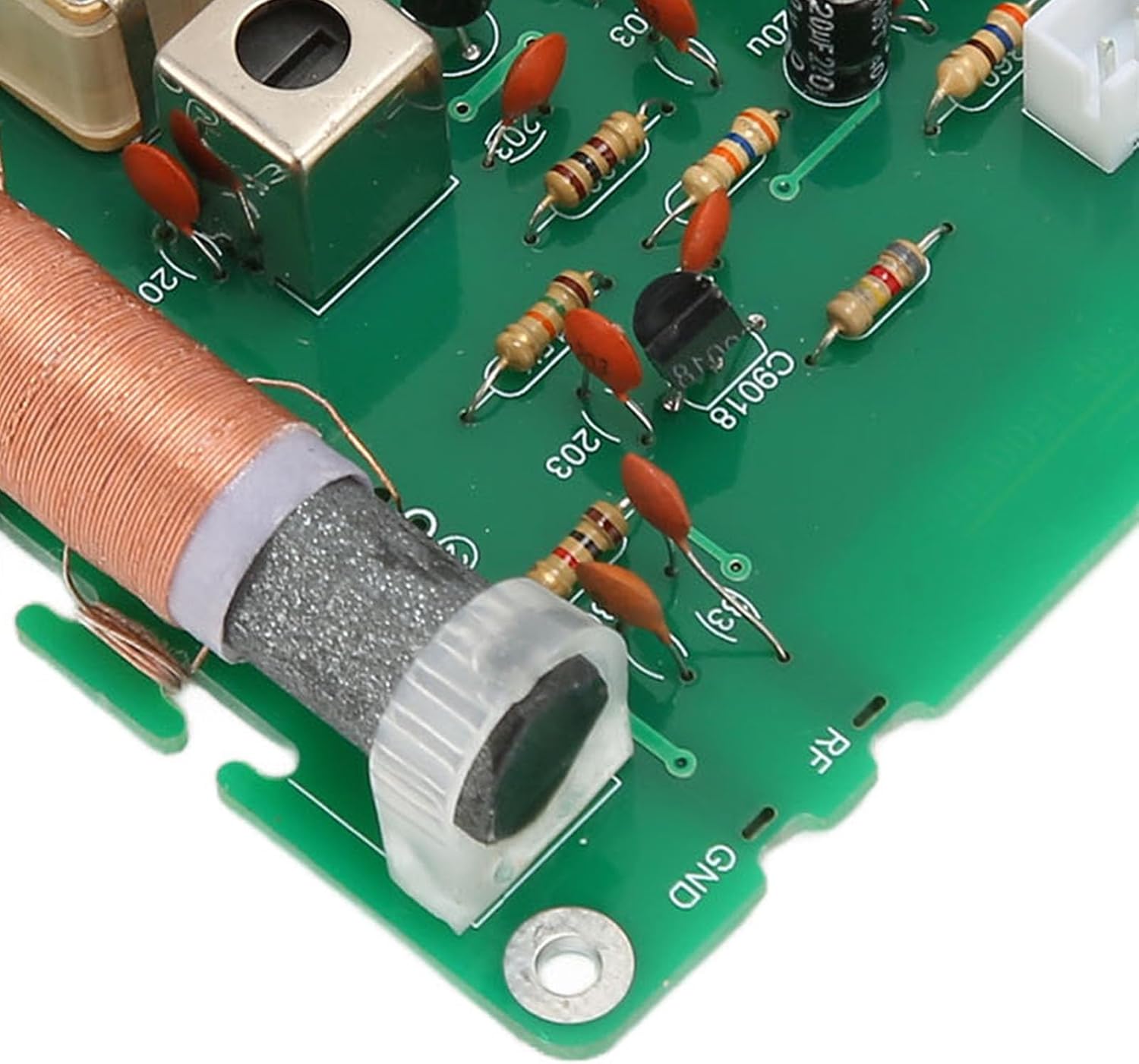 Radio Medium Transmitter Kit DIY AM Radio Experiment with Good to Noise Ratio, Simple Circuit, Easy to Use, No External Antenna Required, 530-1600KHz Transmitting