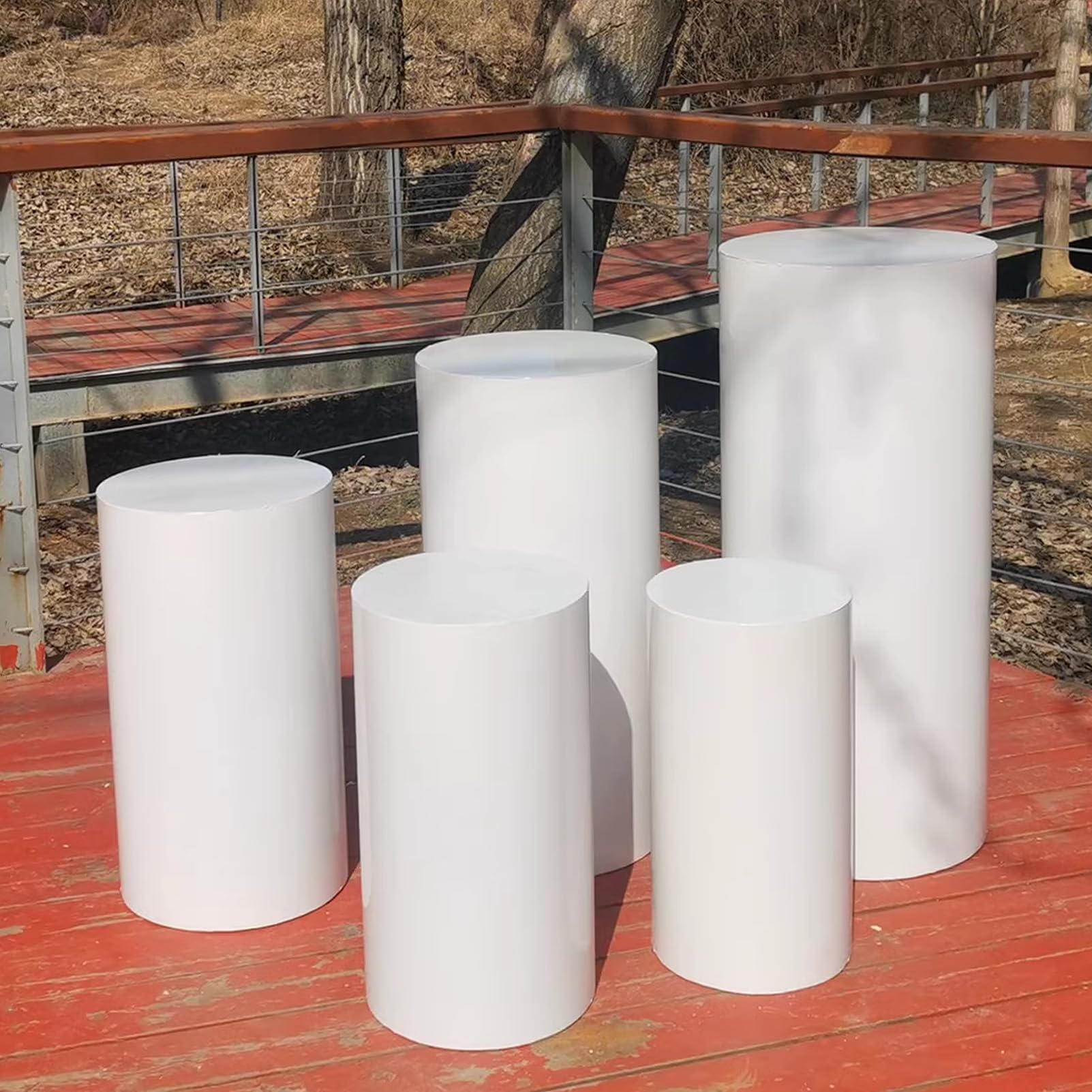 Supports cylindriques de fête pour sublimer vos tables de mariage et anniversaires