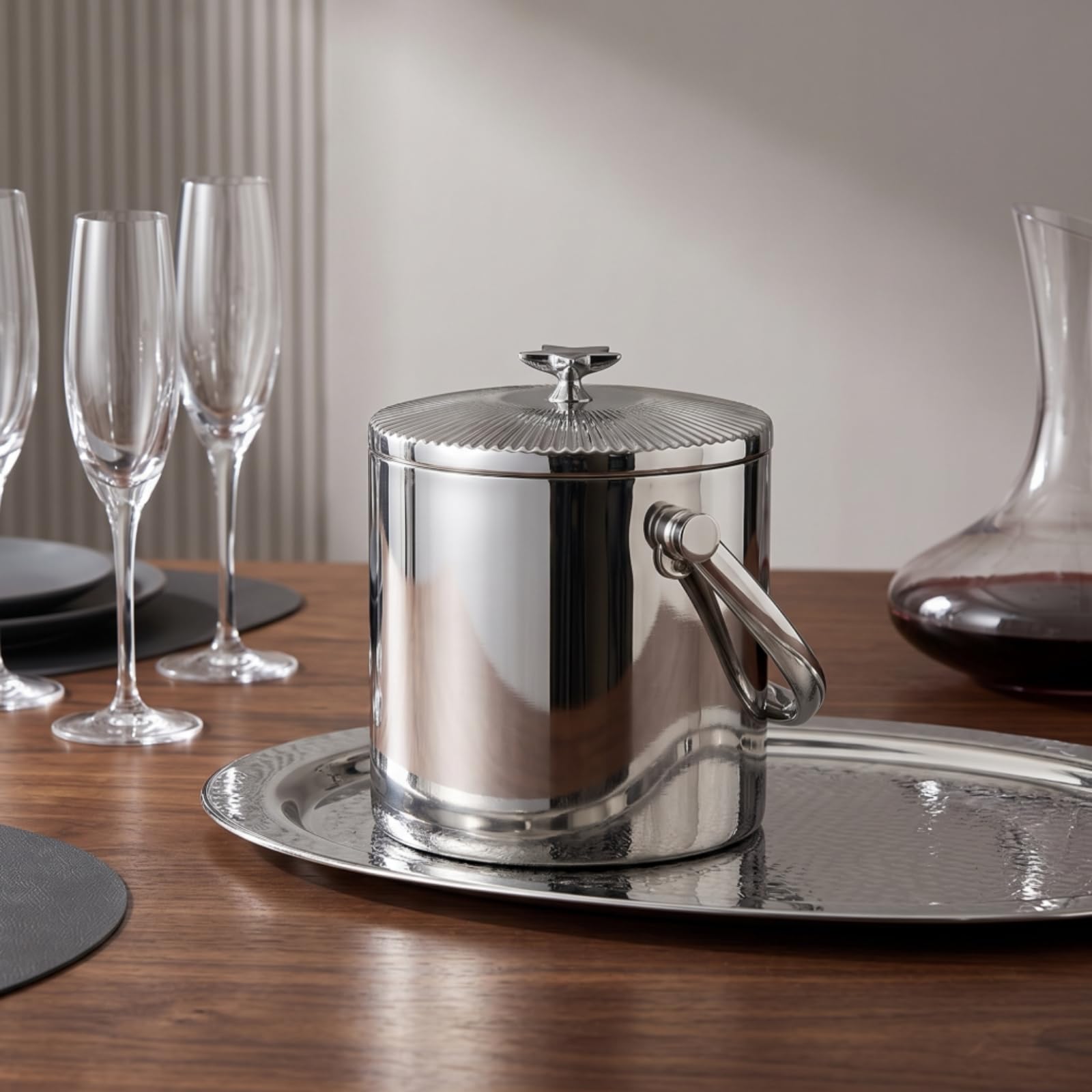 Amagogo Cubo de Hielo Doble Capa Cubo Balde Contenedor con Aislamiento y Tapa con Relieve Acero Inoxidable 304 Portátil y Ligero Adecuado para Restaurantes Reuniones Familiares Terrazas 15cmx18.5cm