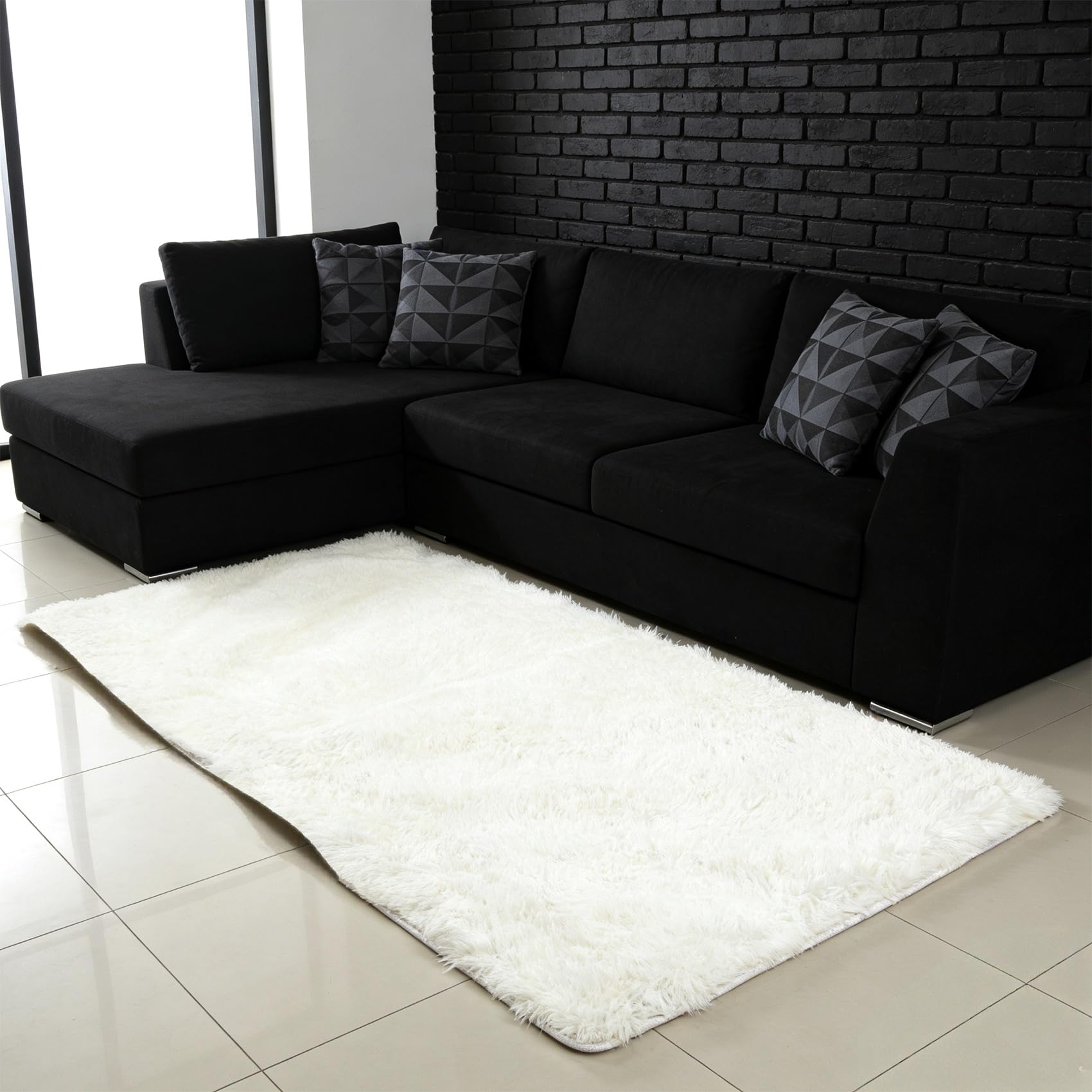 Tapis de salon antidérapant blanc pour sécuriser vos sols en apportant du confort