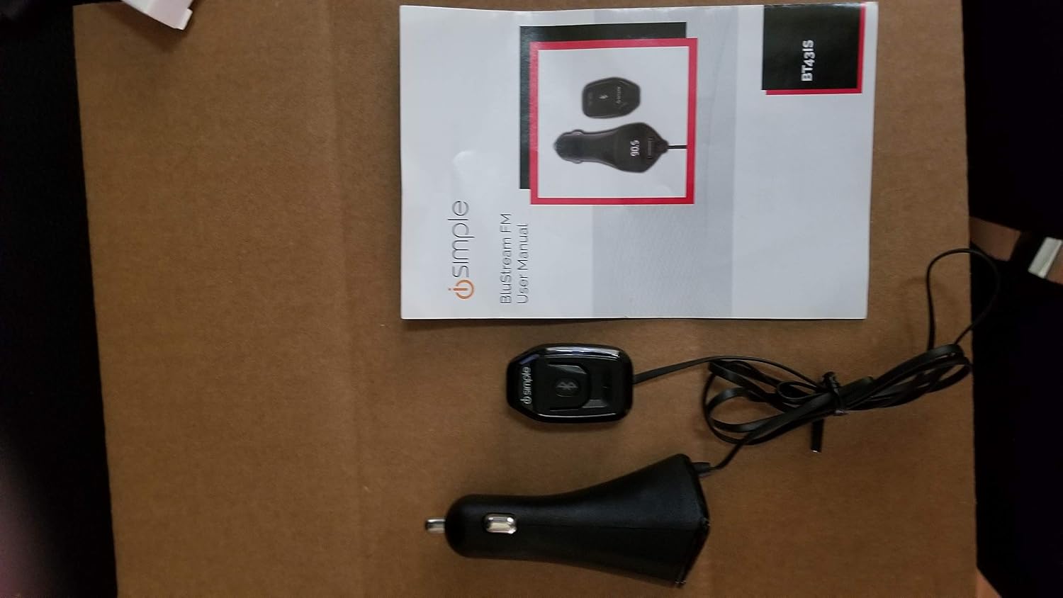 3M Blustream Bluetooth FM Modulator Black ISBT43 Hands Free Music Stream