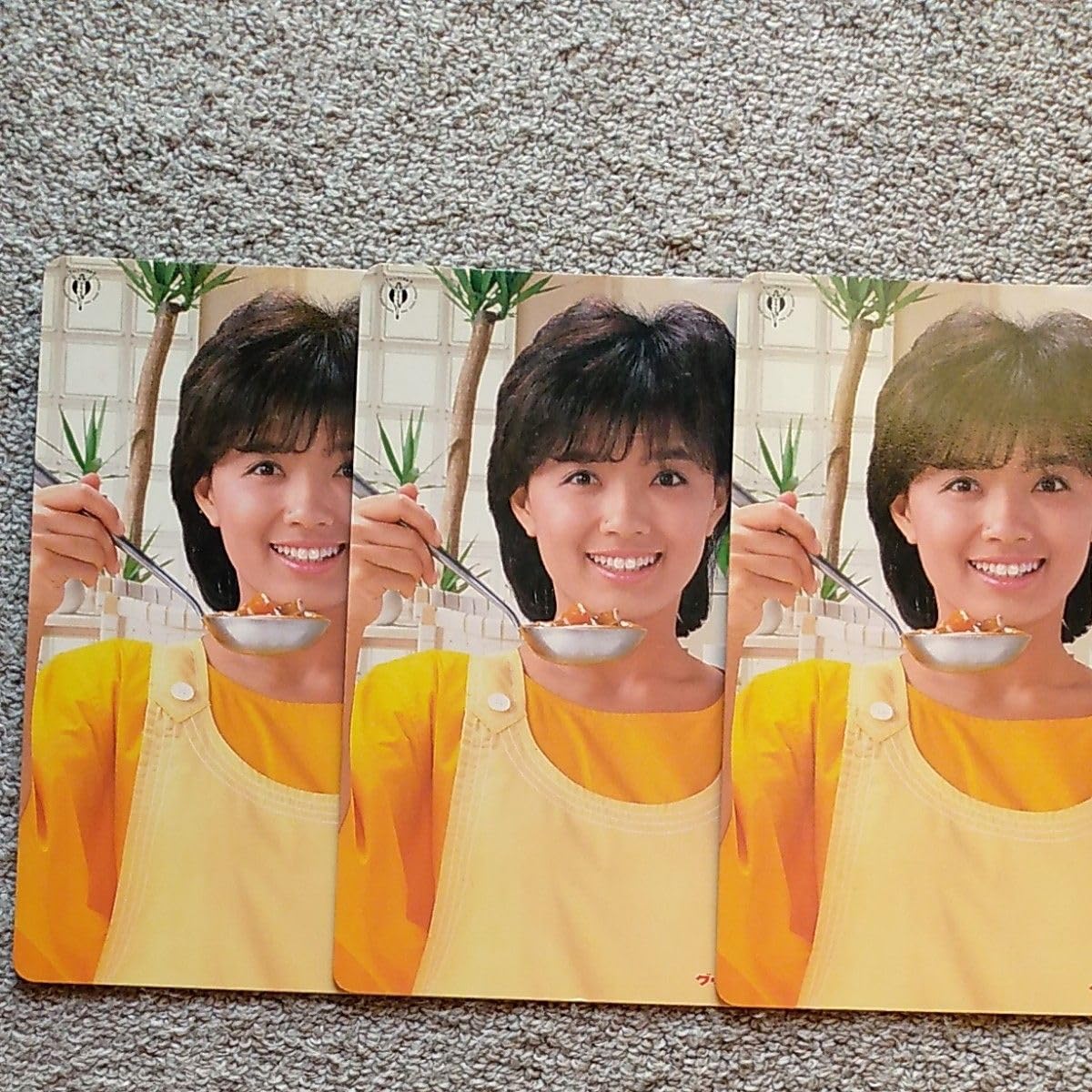 Amazon.co.jp: 榊原郁恵さんの下敷き三枚セット グリコ ワンタッチ