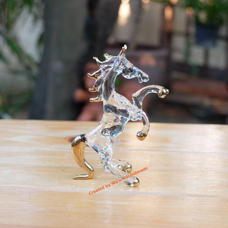 ガラス工芸 馬と騎手 ソリを操るオブジェ インテリア置物 ガラス細工 ガラス工芸 馬と騎手 ソリを操るオブジェ インテリア置物 ガラス細工