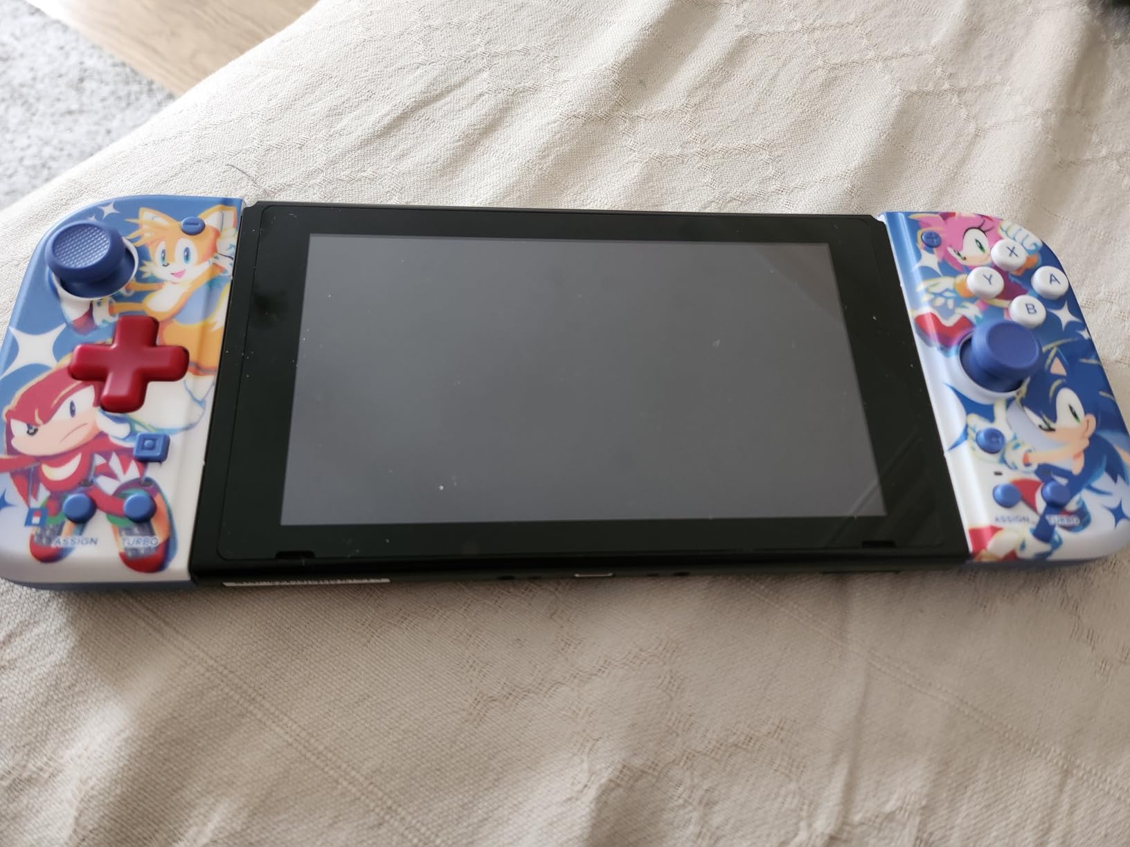 HORI