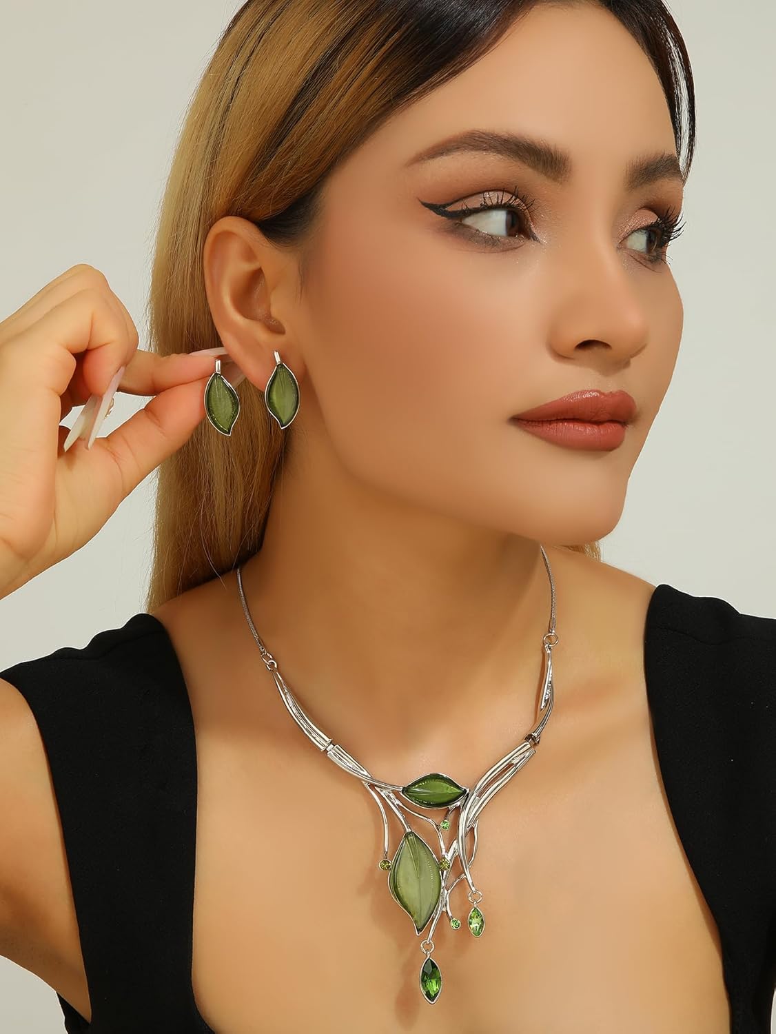 Vintage Chunky Statement Jewelry Set Retro Leaf Floral Geometric Bohemian Boho Bib Necklace Earring Set Fashion Costume Jewelry for Women Girls Wedding Party Prom Unique Gift
