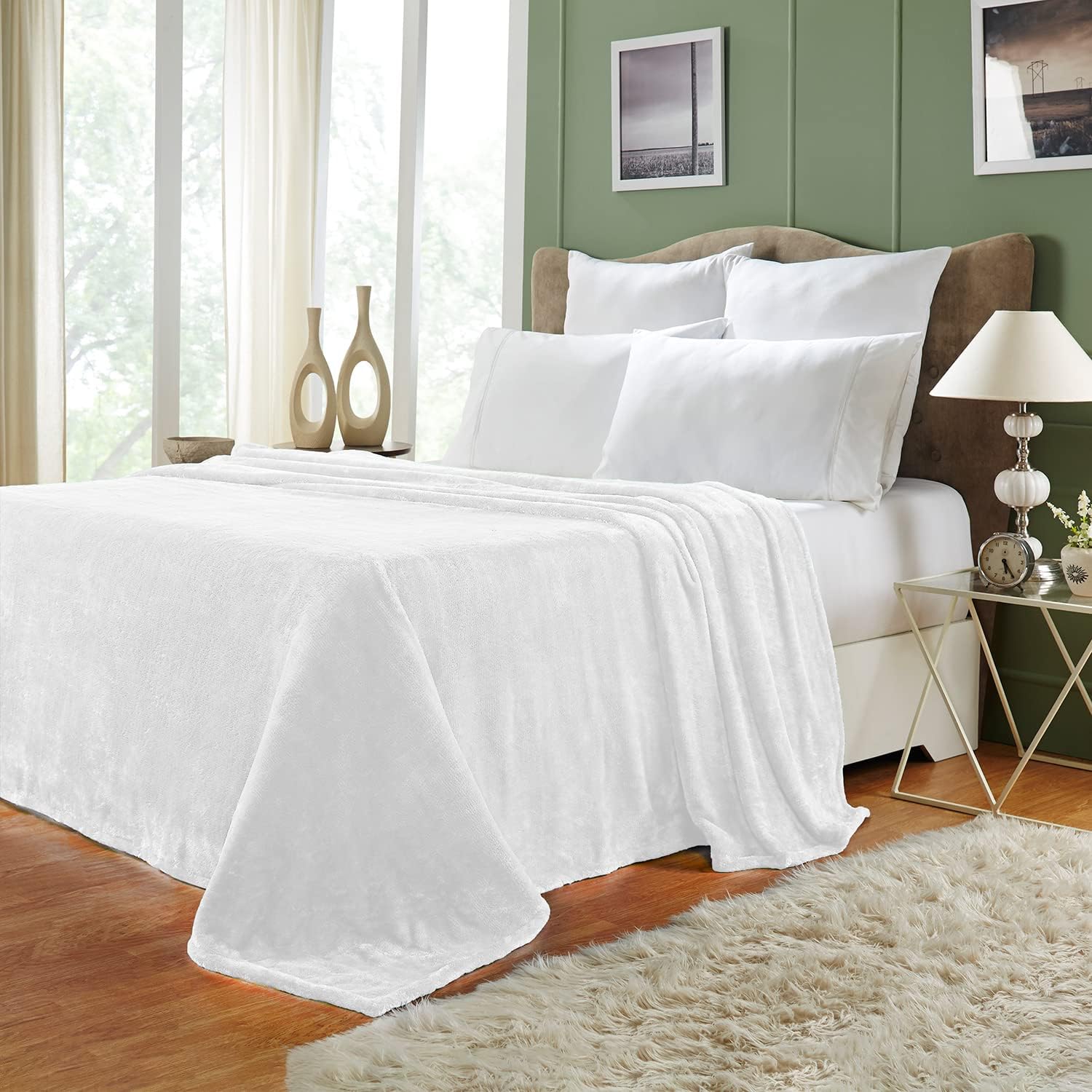 superior classic solid fleece blanket, thick, cozy, warm blankets, velvety soft plush bedding and sofa throw, cute bedroom decor, fuzzy cover, medium weight comfort essentials, full/queen, white white full/queen